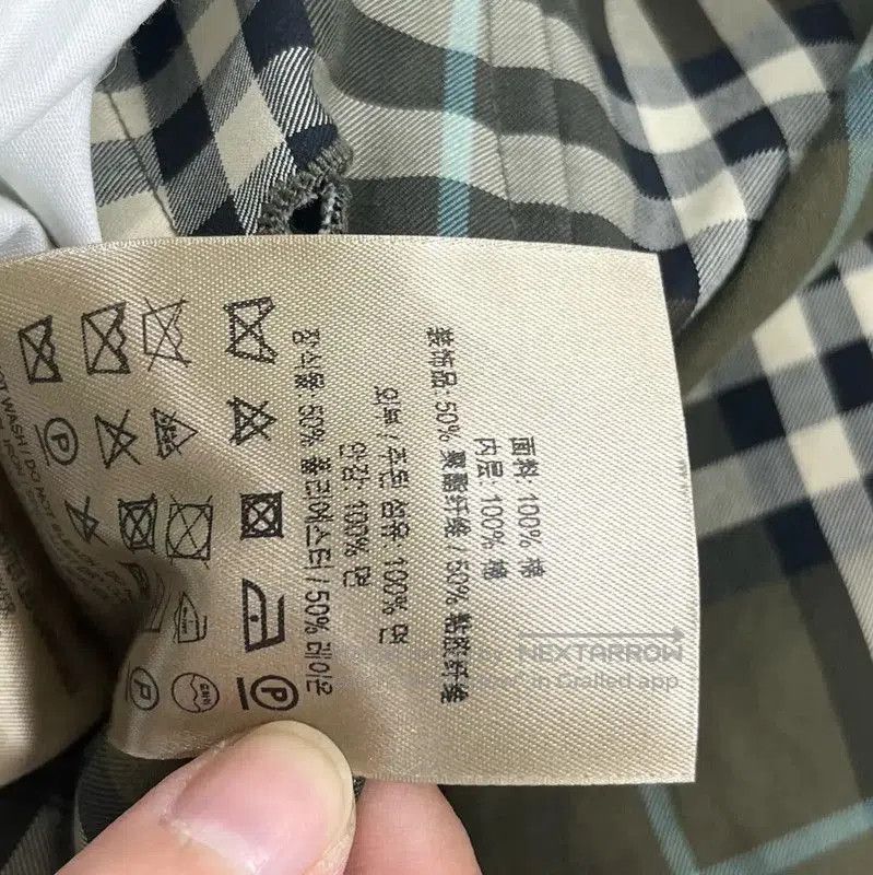 Burberry Burberry Plaid Cotton Women's Coat L Size. Size L / US 10 / IT 46 - 6 Thumbnail