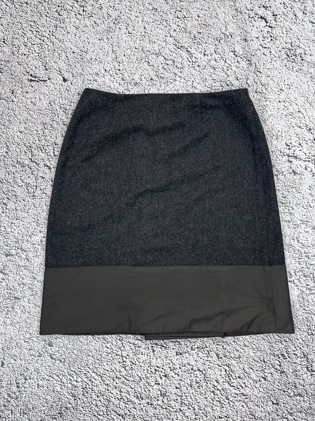 Max Mara S MAX MARA WOOL WRAP SKIRT ARCHIVE LUXURY MINIMALIST GREY Size 27" / US 4 / IT 40 - 10 Thumbnail