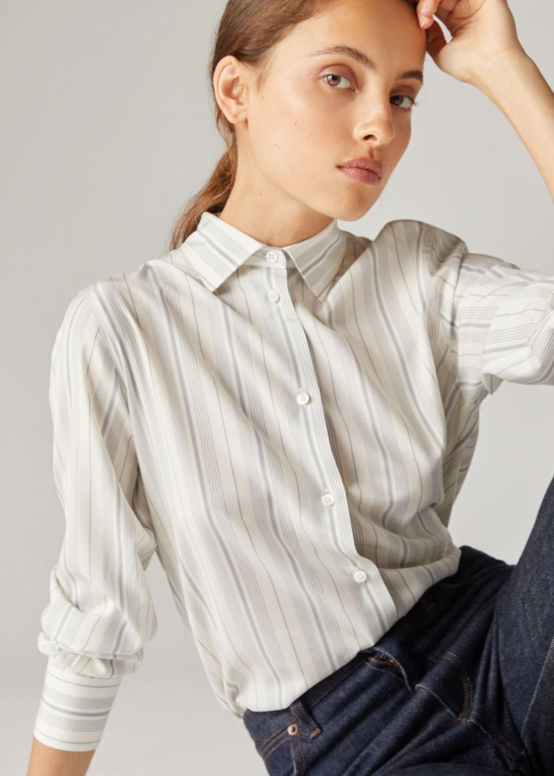 Loro Piana o1srvl11e0825 FAM9874 Iconic Shirt in White/Grey Size XS / US 0-2 / IT 36-38 - 4 Thumbnail