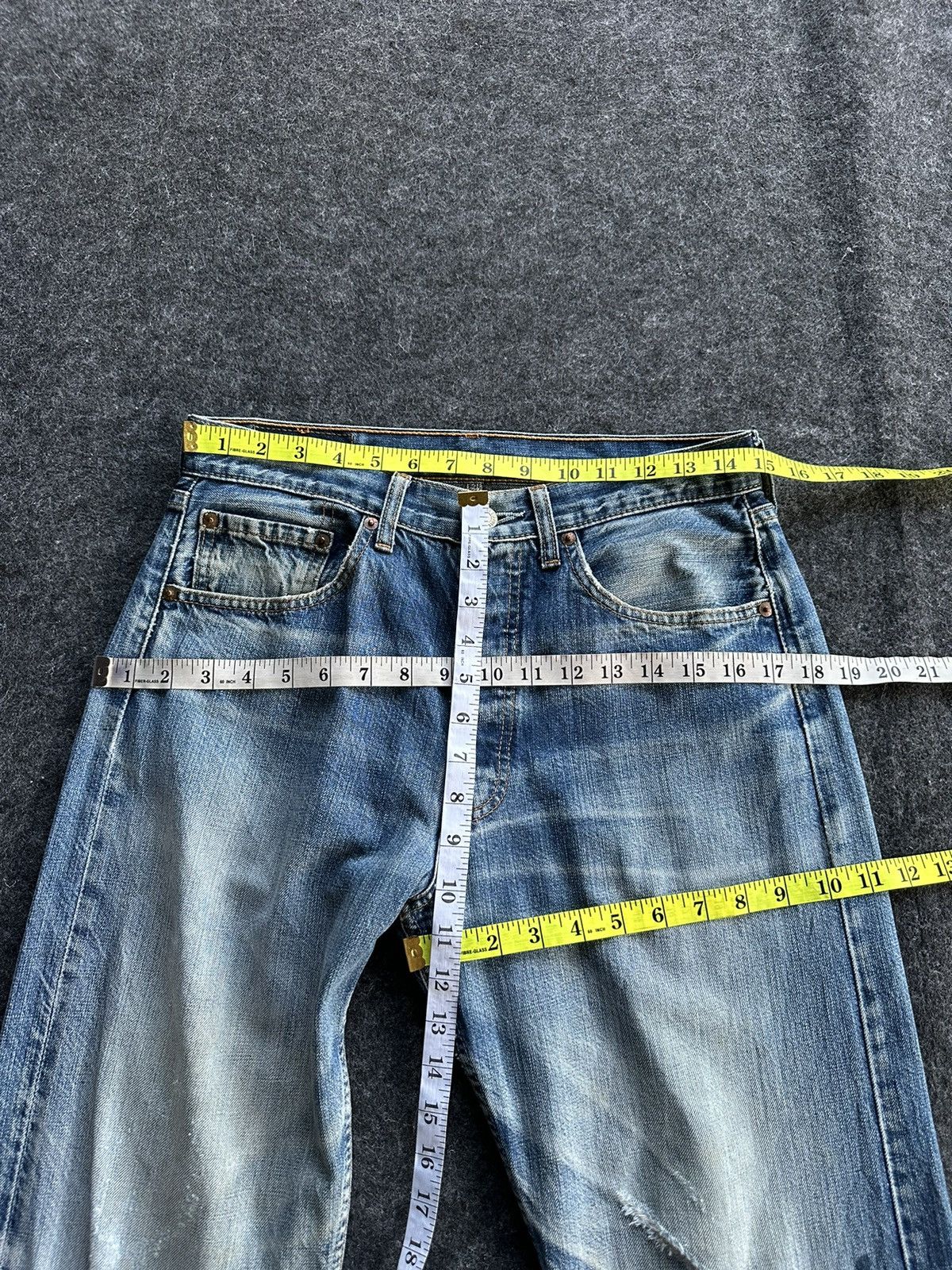 Levi's Levis 501 Distressed Blue Vintage Denim 30x28 D496 Size US 30 / EU 46 - 19 Thumbnail