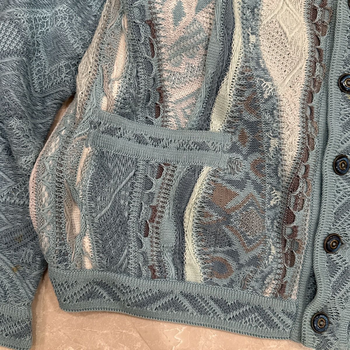 Coogi Vintage 90's Coogi Cardigan Size US L / EU 52-54 / 3 - 4 Thumbnail