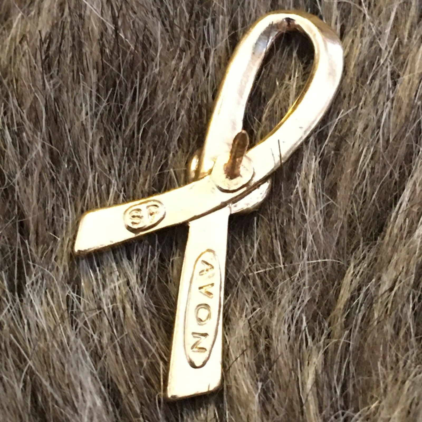 Vintage Vintage Avon breast cancer ribbon w/heart pin Size ONE SIZE - 2 Thumbnail