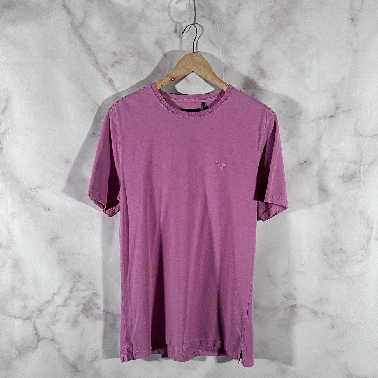 Barbour Garment-Dyed Essential Pink Tee Size US M / EU 48-50 / 2 - 1 Thumbnail