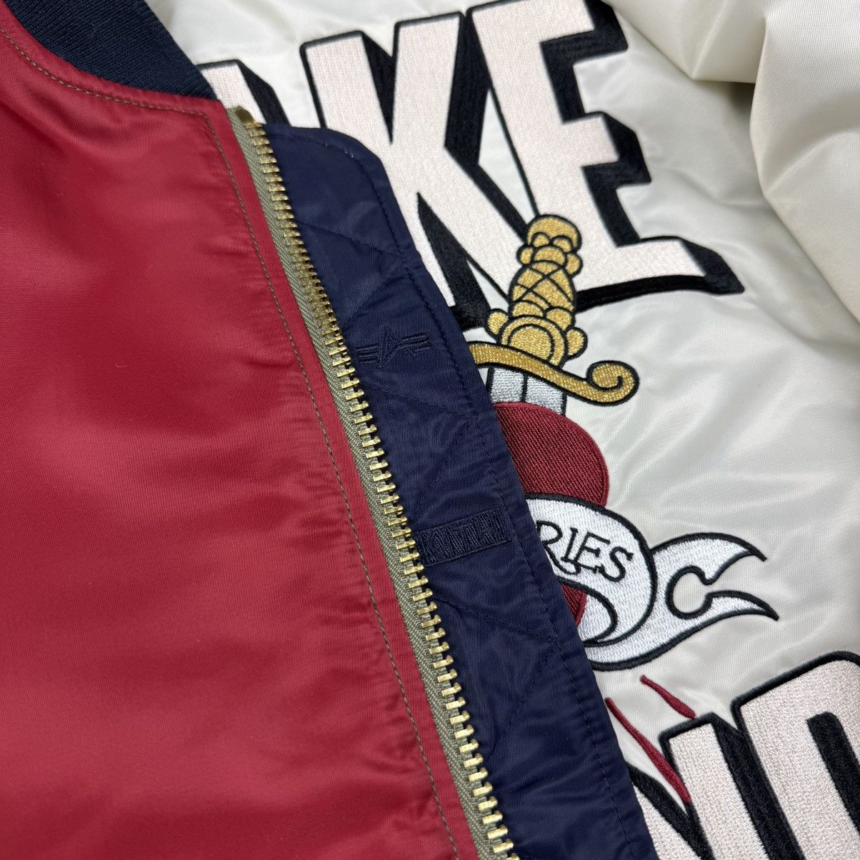 Alpha Industries × Kith Alpha Industries x Kith Reversible Bomber Jacket Size US S / EU 44-46 / 1 - 7 Thumbnail