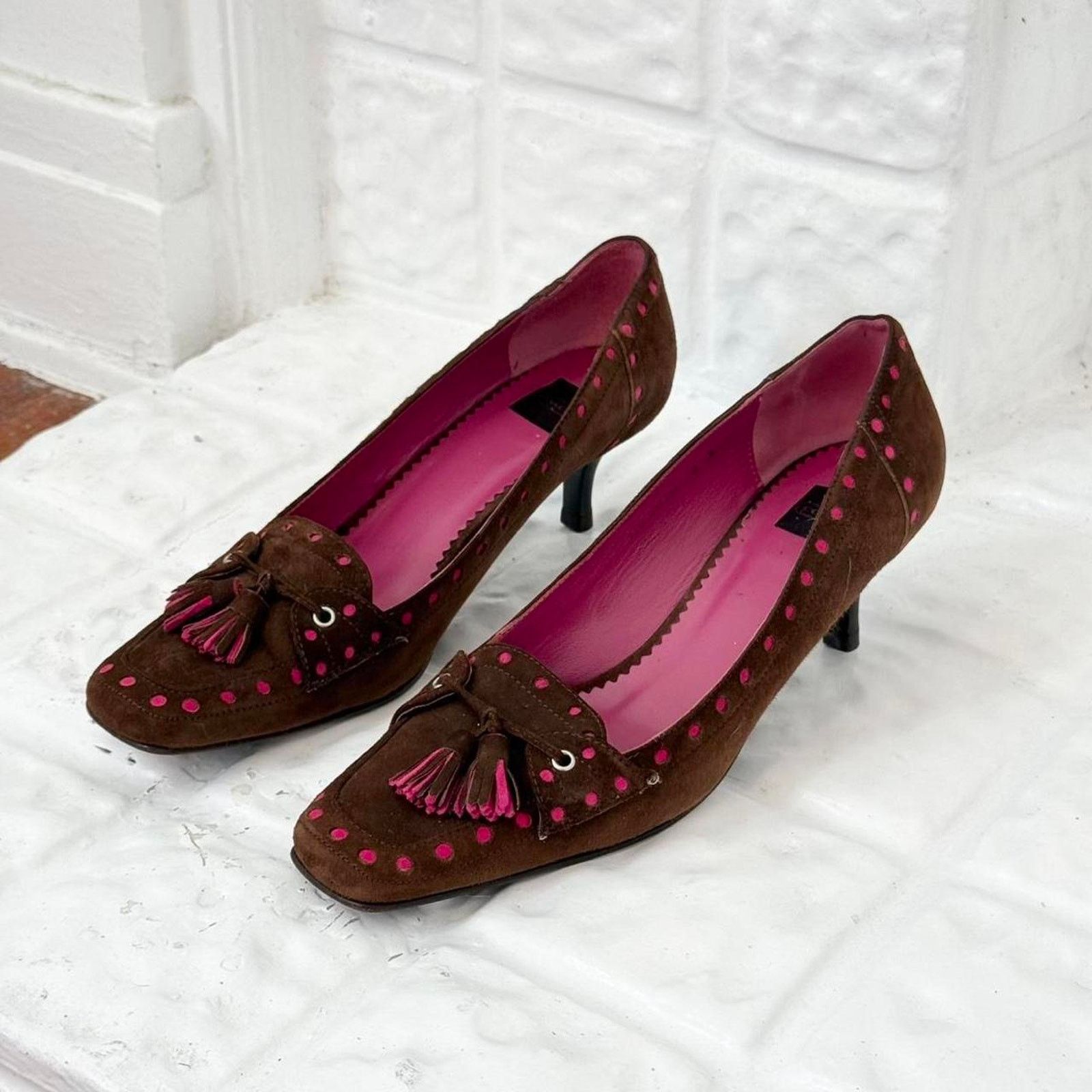 Coach y2k coach pink and brown polka dot suede kitten heels Size US 8 / IT 38 - 1 Thumbnail