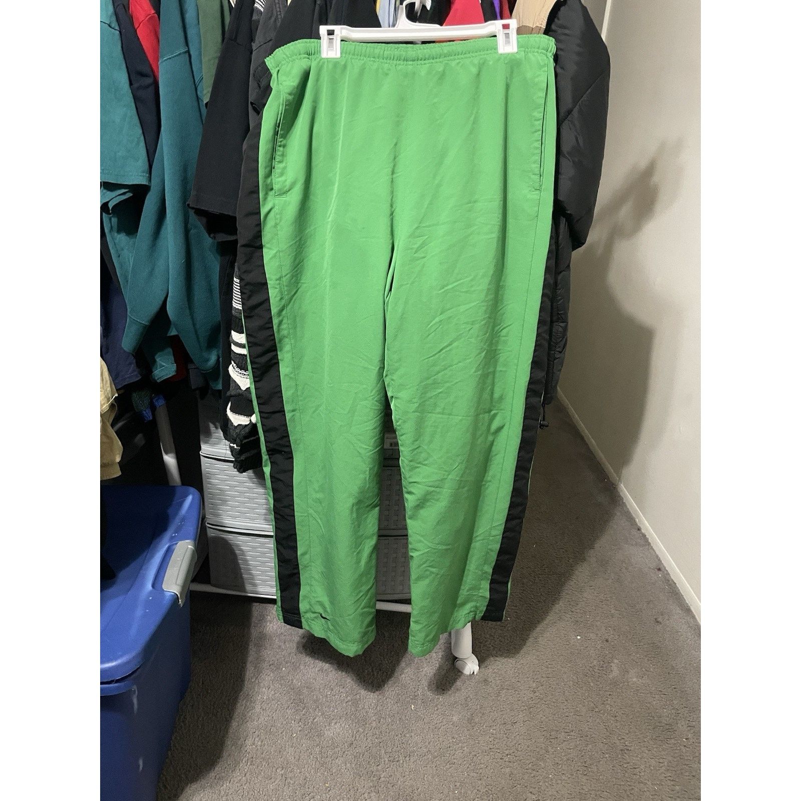 Nike Size 2XL-RARE Vintage Nike Men’s Athletic Pants Windbreaker Size US 42 / EU 58 - 1 Thumbnail