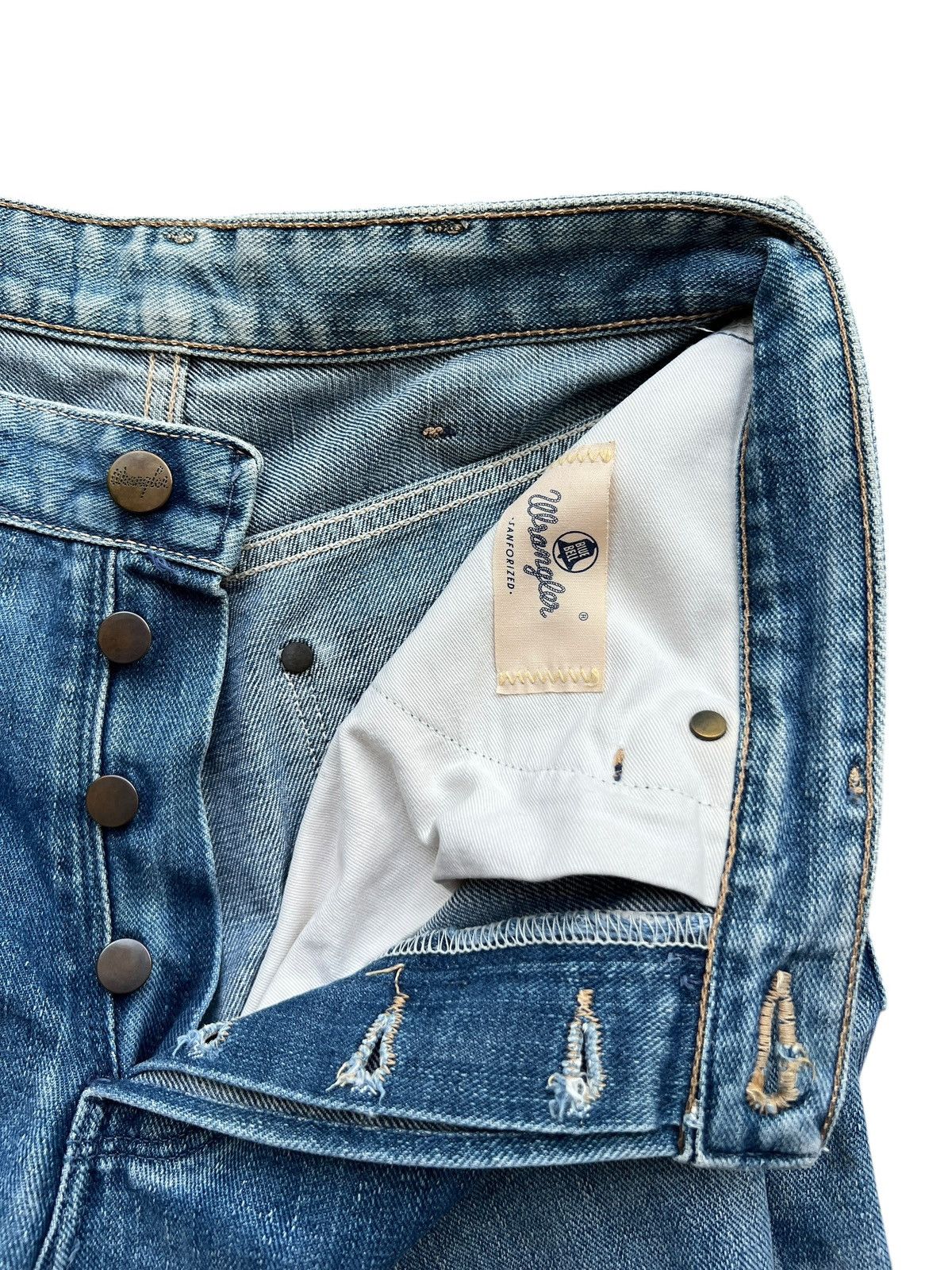 Wrangler Vintage 90s Wrangler Selvedge Patina Denim Jeans 29x32 Size US 29 - 10 Thumbnail