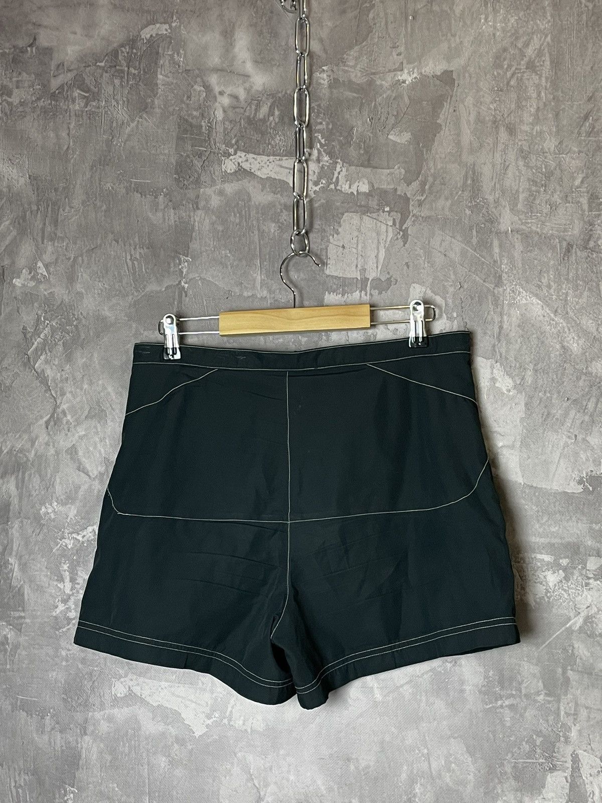 Nike × Vintage Nike Grey Vintage Workout Running Shorts Women Size 36" / US 14 / IT 50 - 9 Thumbnail