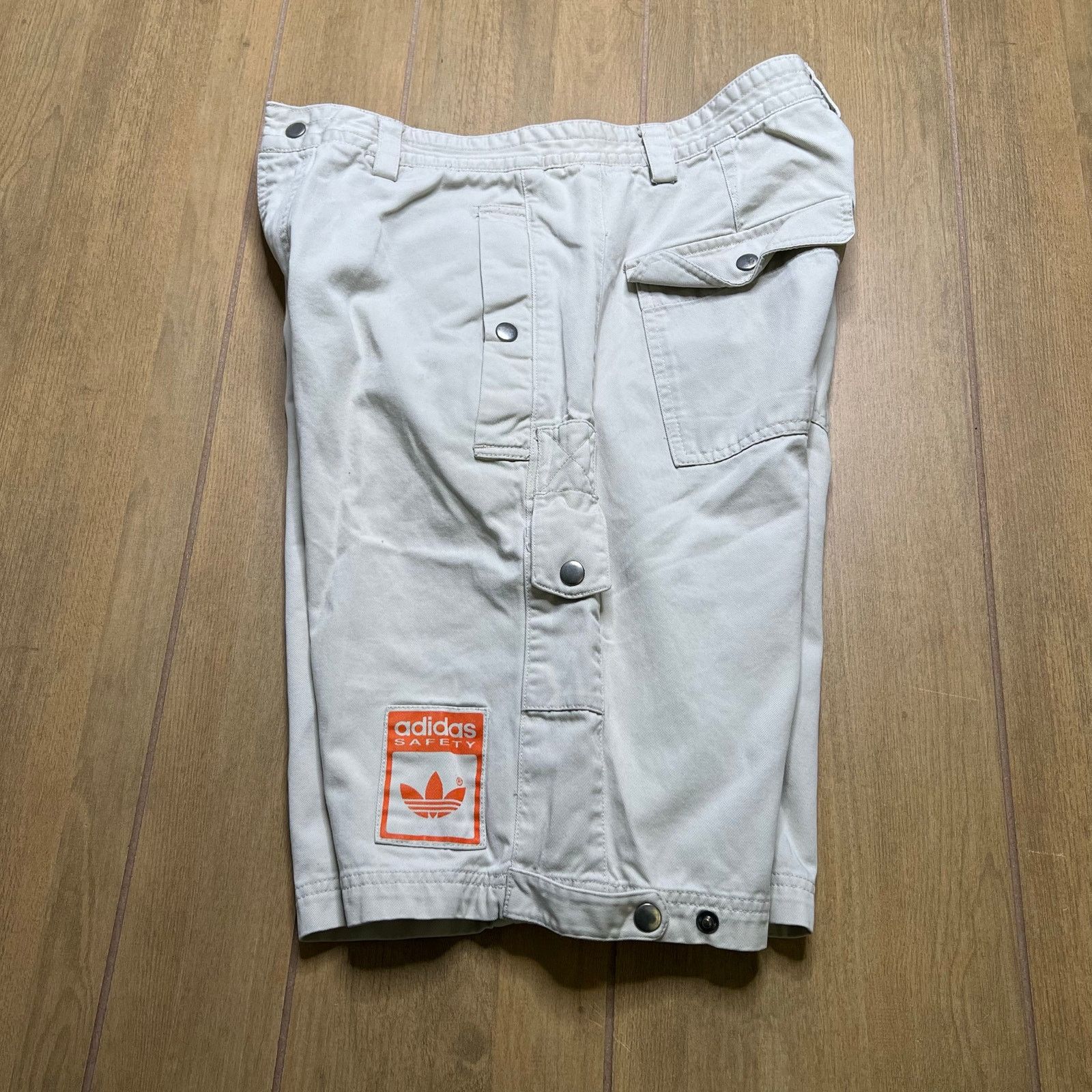 Adidas Adidas Safety Cargo Shorts Mens M Sample Rare Vintage Y2K Size US 32 / EU 48 - 6 Thumbnail