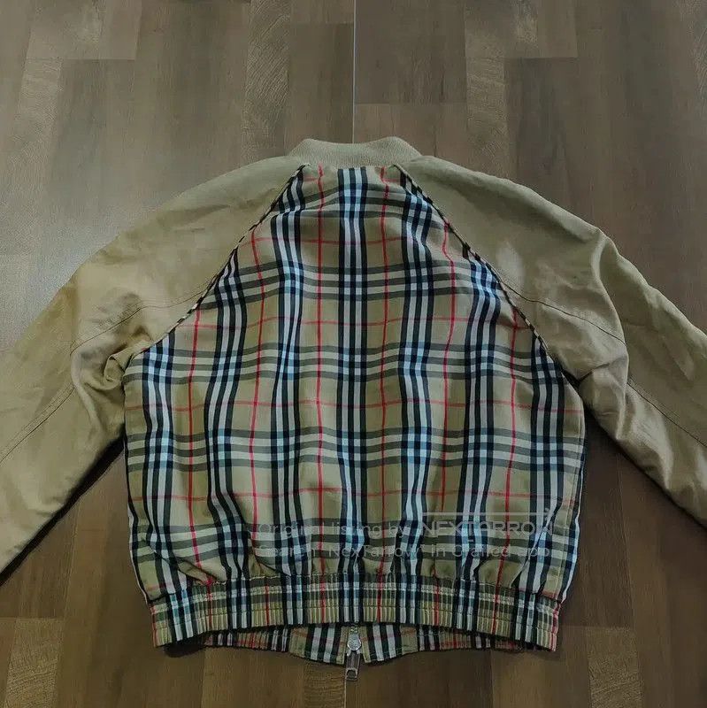 Burberry Burberry Color-Blocked Cotton Women's Jacket. Size L / US 10 / IT 46 - 2 Thumbnail