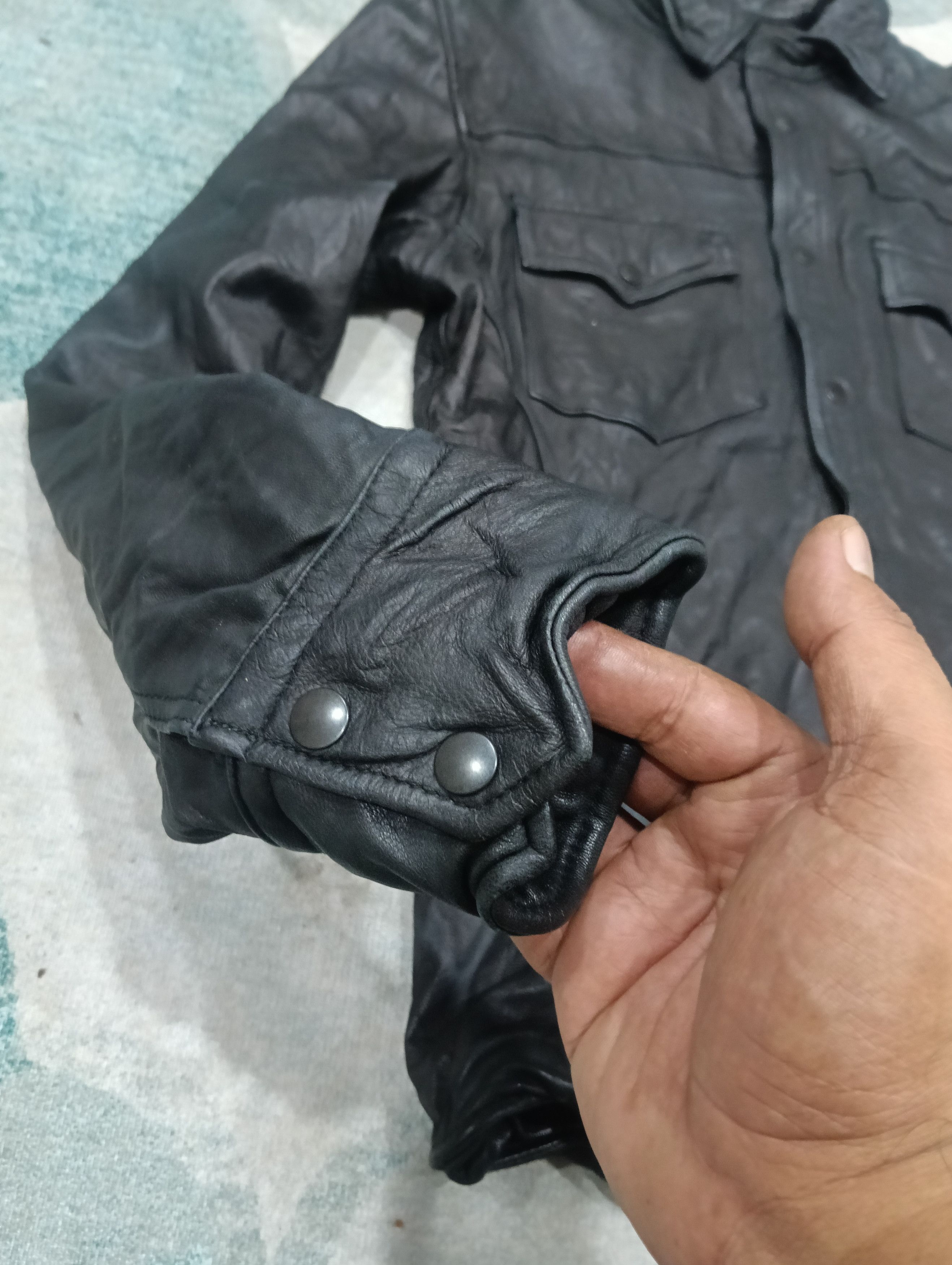 Homme Plisse Issey Miyake × Issey Miyake × Pleats Please Issey Miyake Tete Homme Leather Size US M / EU 48-50 / 2 - 8 Thumbnail
