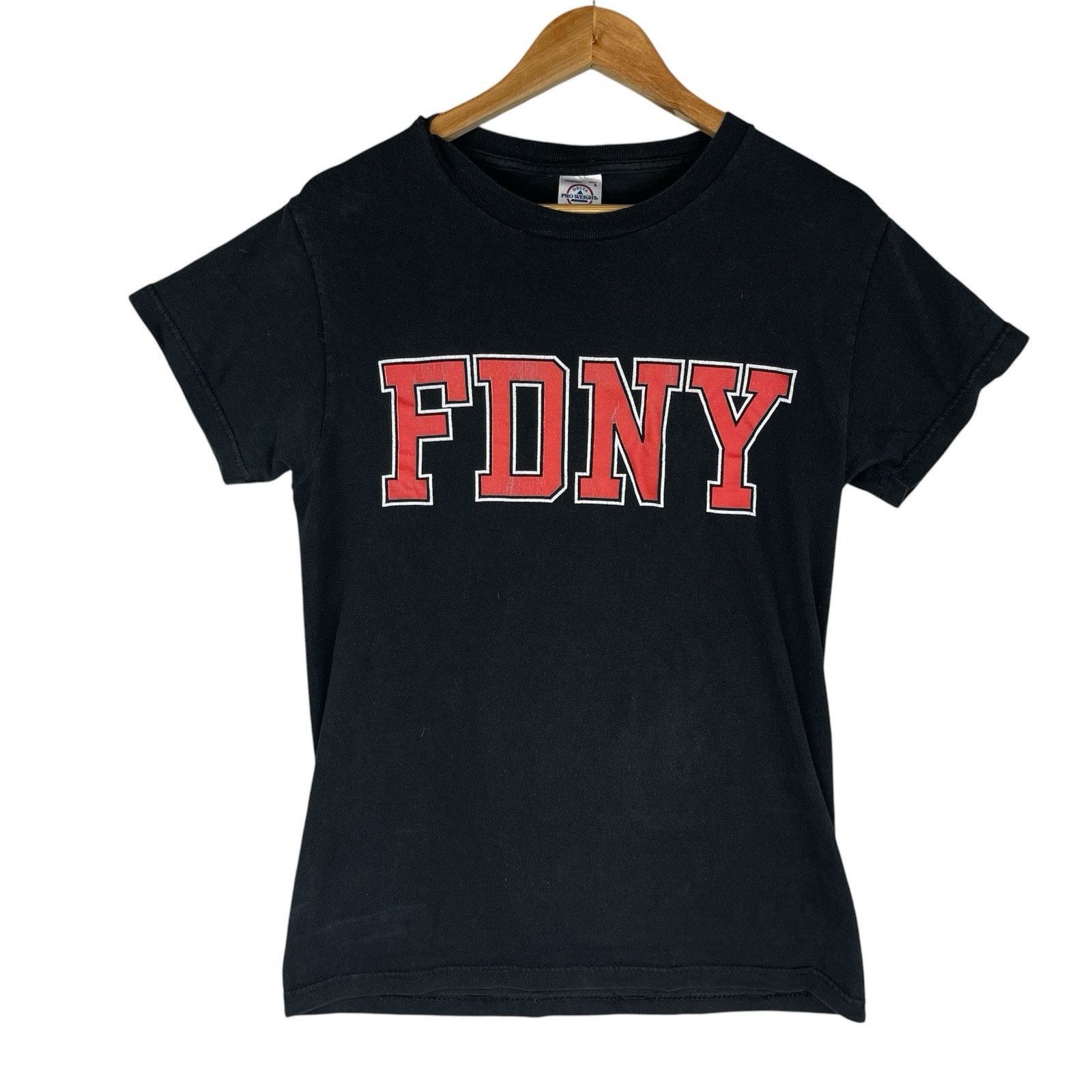 Other Vintage FDNY T Shirt Delta Pro Weight Black Faded NYC Size US S / EU 44-46 / 1 - 11 Thumbnail
