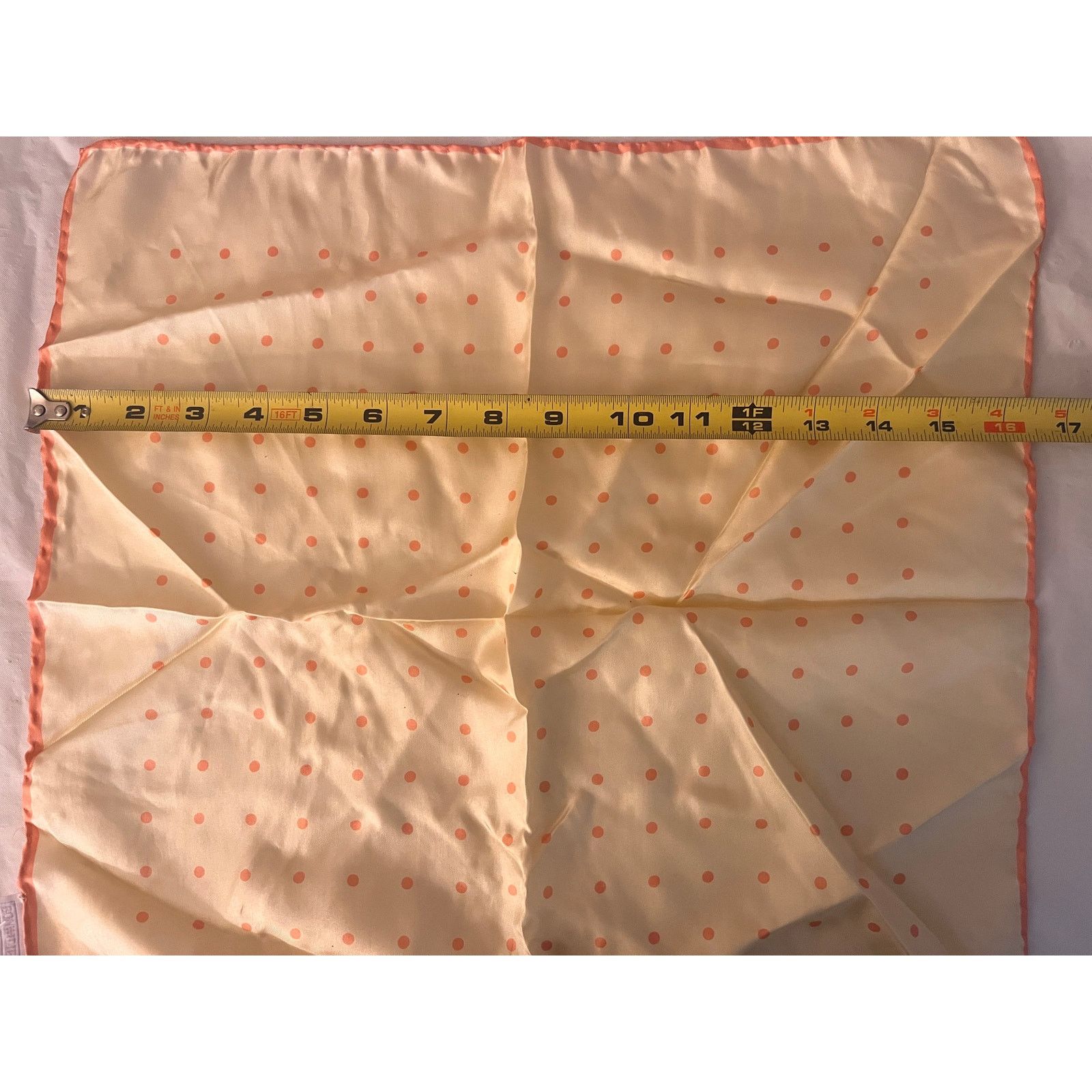 Other Vintage Bonwit Teller Made Italy scarf Hand Roll Size ONE SIZE - 8 Thumbnail
