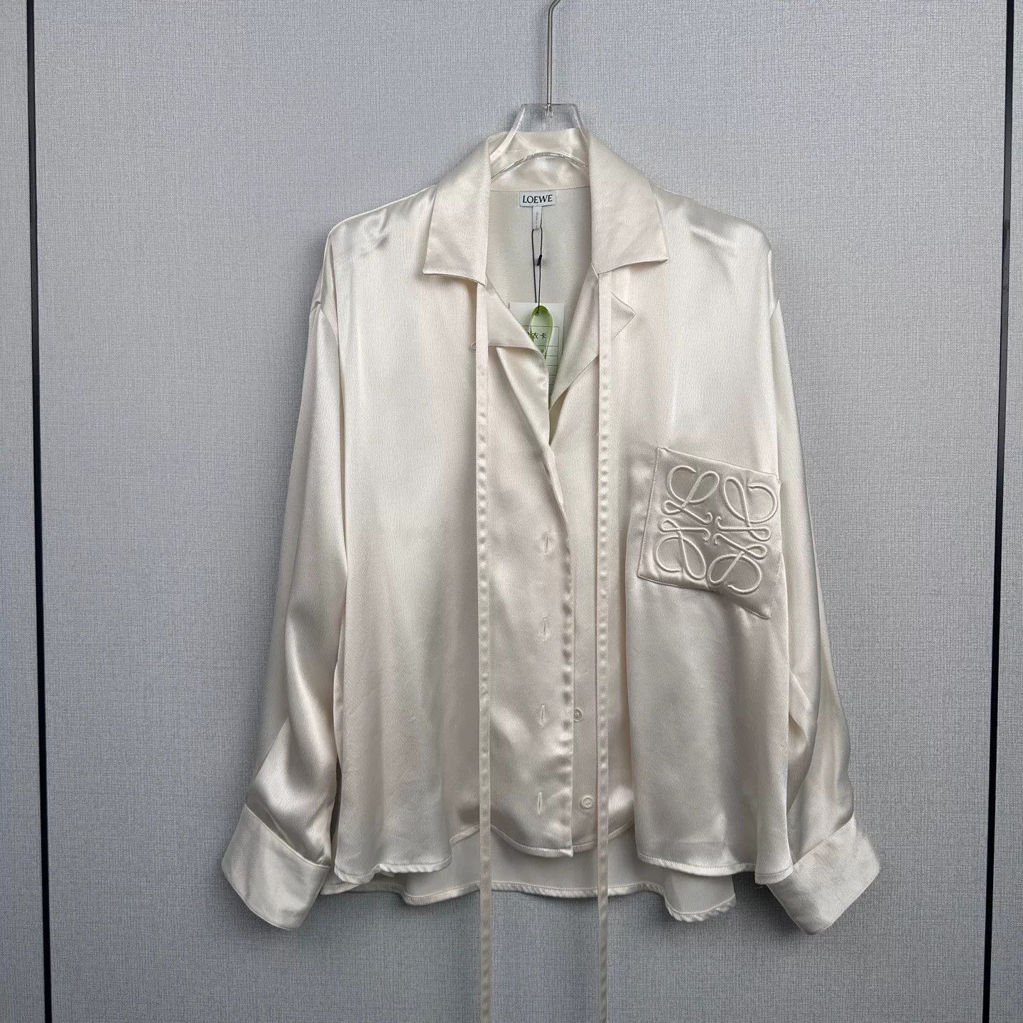 Loewe LOEWE Silk Button-Up Shirt Size US XS / EU 42 / 0 - 1 Thumbnail