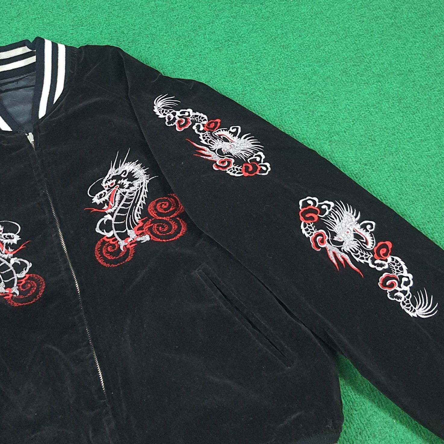 Japanese Brand Shoot One Reversible Sukajan Bomber American Spirit C291N24 Size US M / EU 48-50 / 2 - 10 Thumbnail