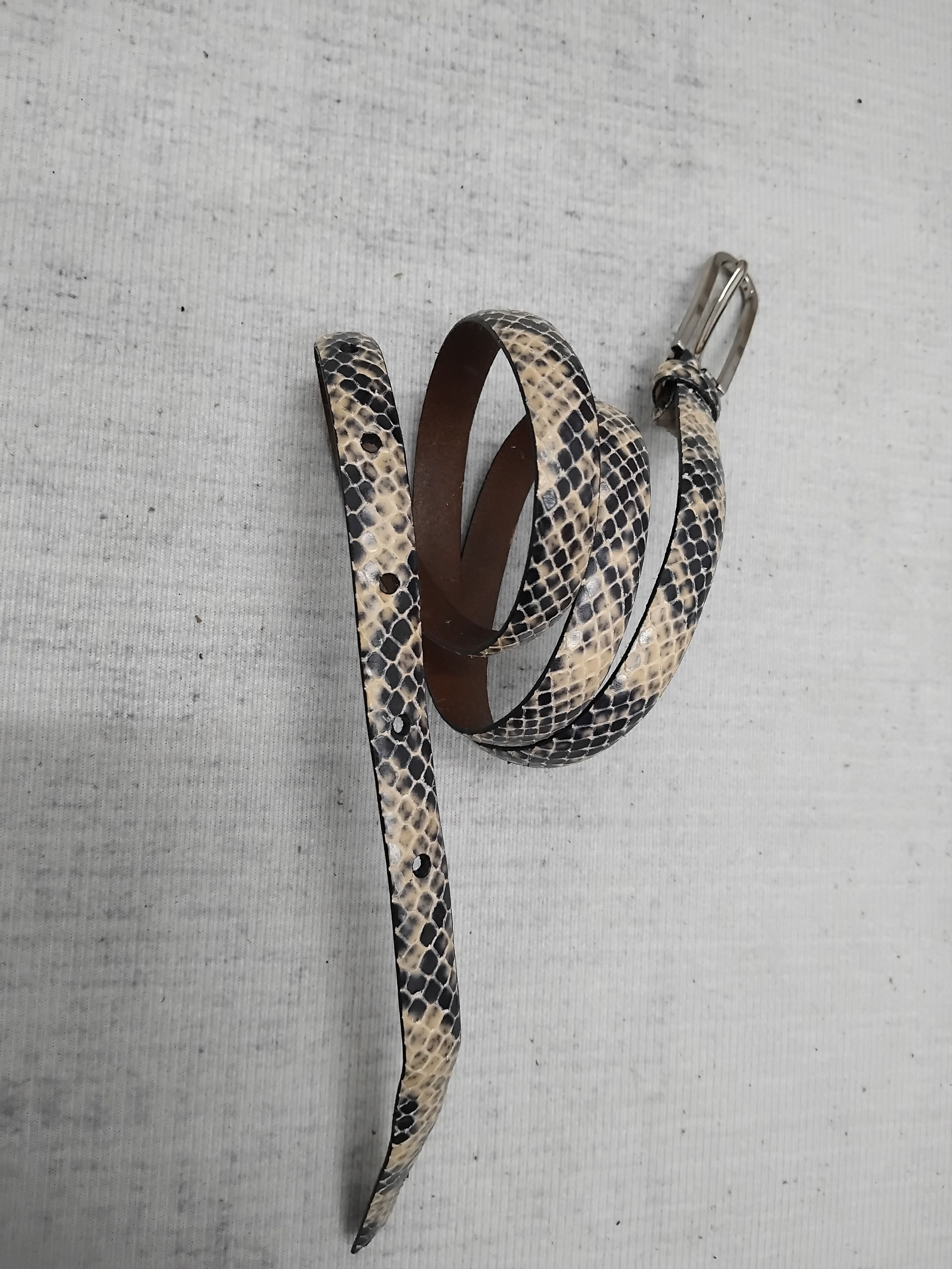 Japanese Brand 💥Unnamed snake skin Japanese style design belt Size ONE SIZE - 3 Thumbnail