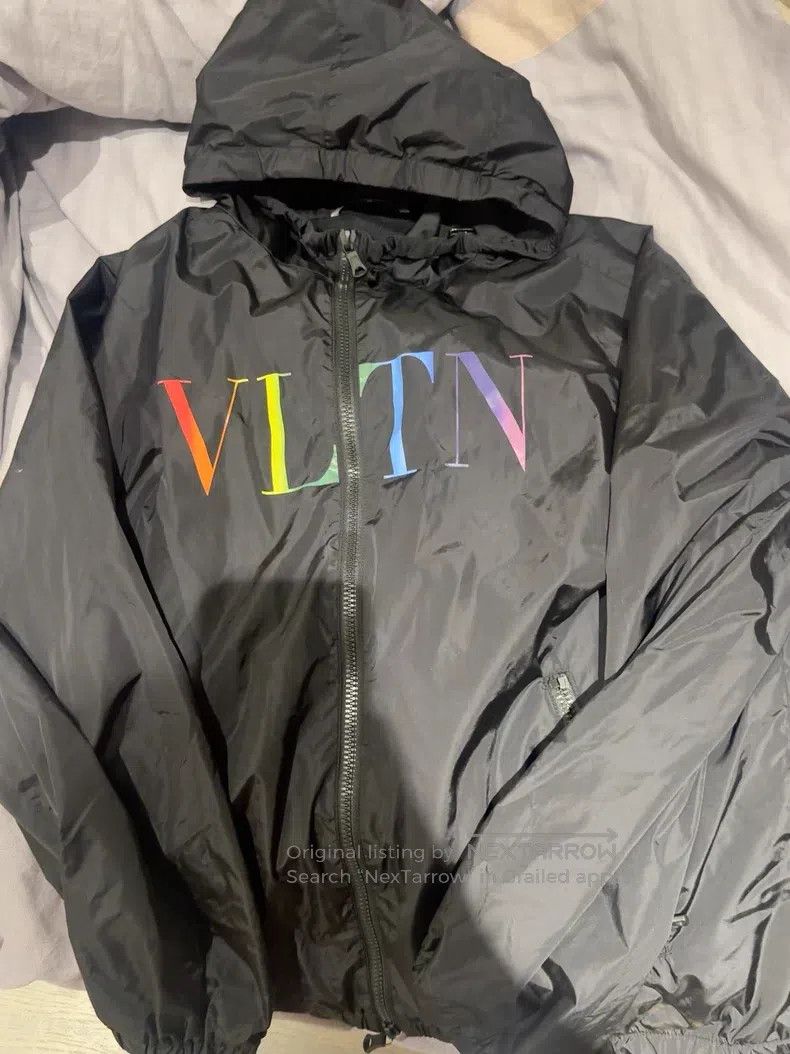 Valentino Valentino Thin coat Size US M / EU 48-50 / 2 - 1 Thumbnail