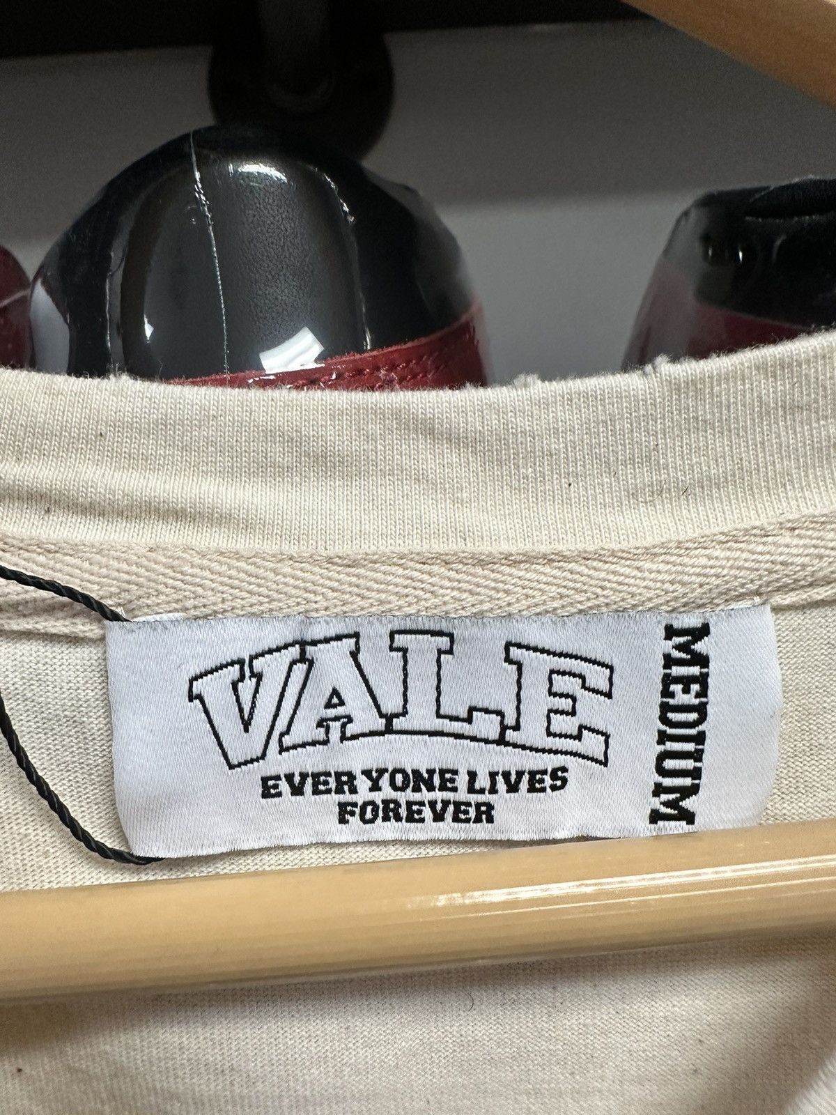 Vale Valley sports division international new medium Size US M / EU 48-50 / 2 - 2 Thumbnail