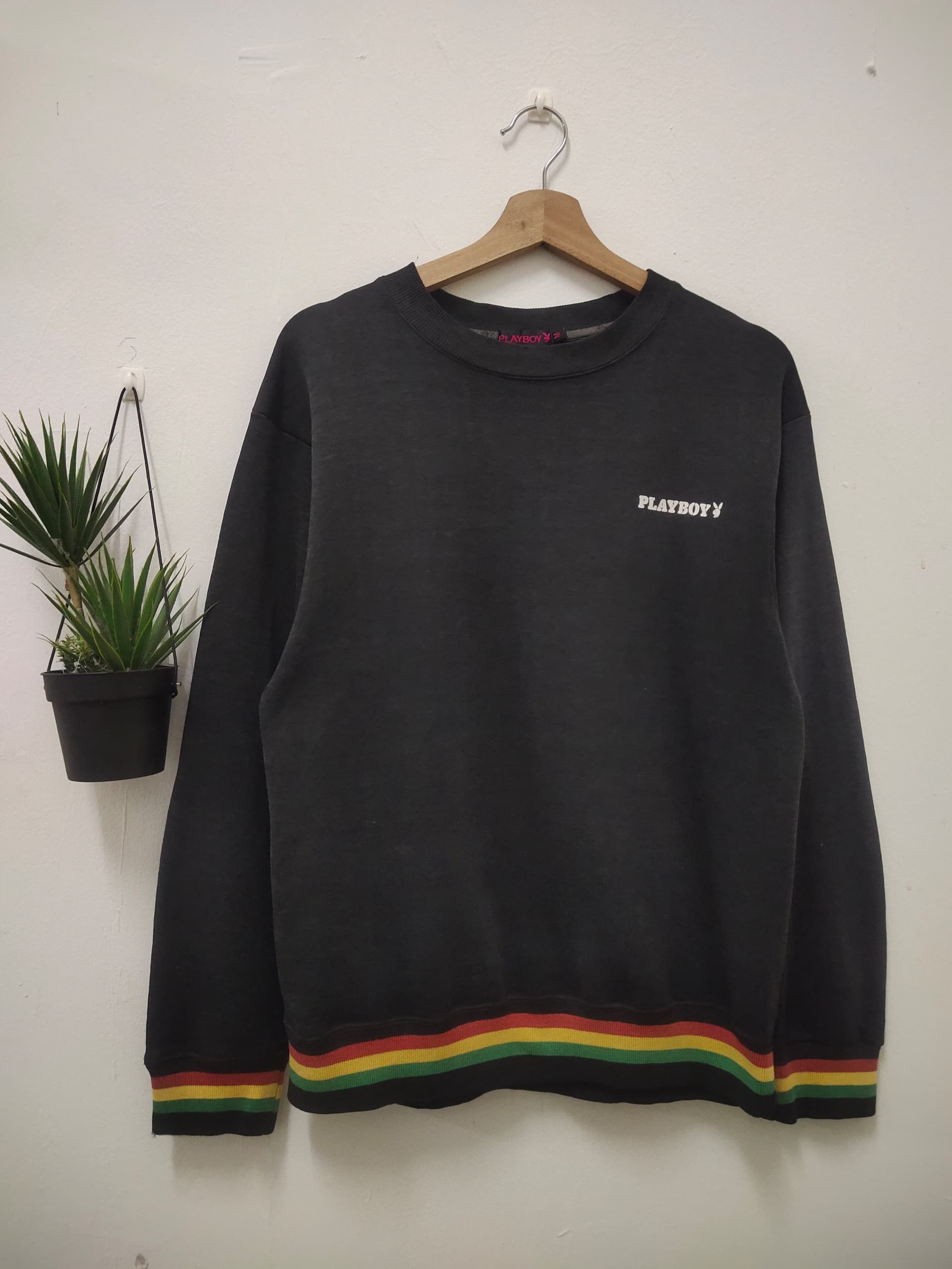 Playboy VINTAGE PLAYBOY REGGAE RASTA WEED JAMAICA SWEATSHIRT Size US M / EU 48-50 / 2 - 2 Thumbnail