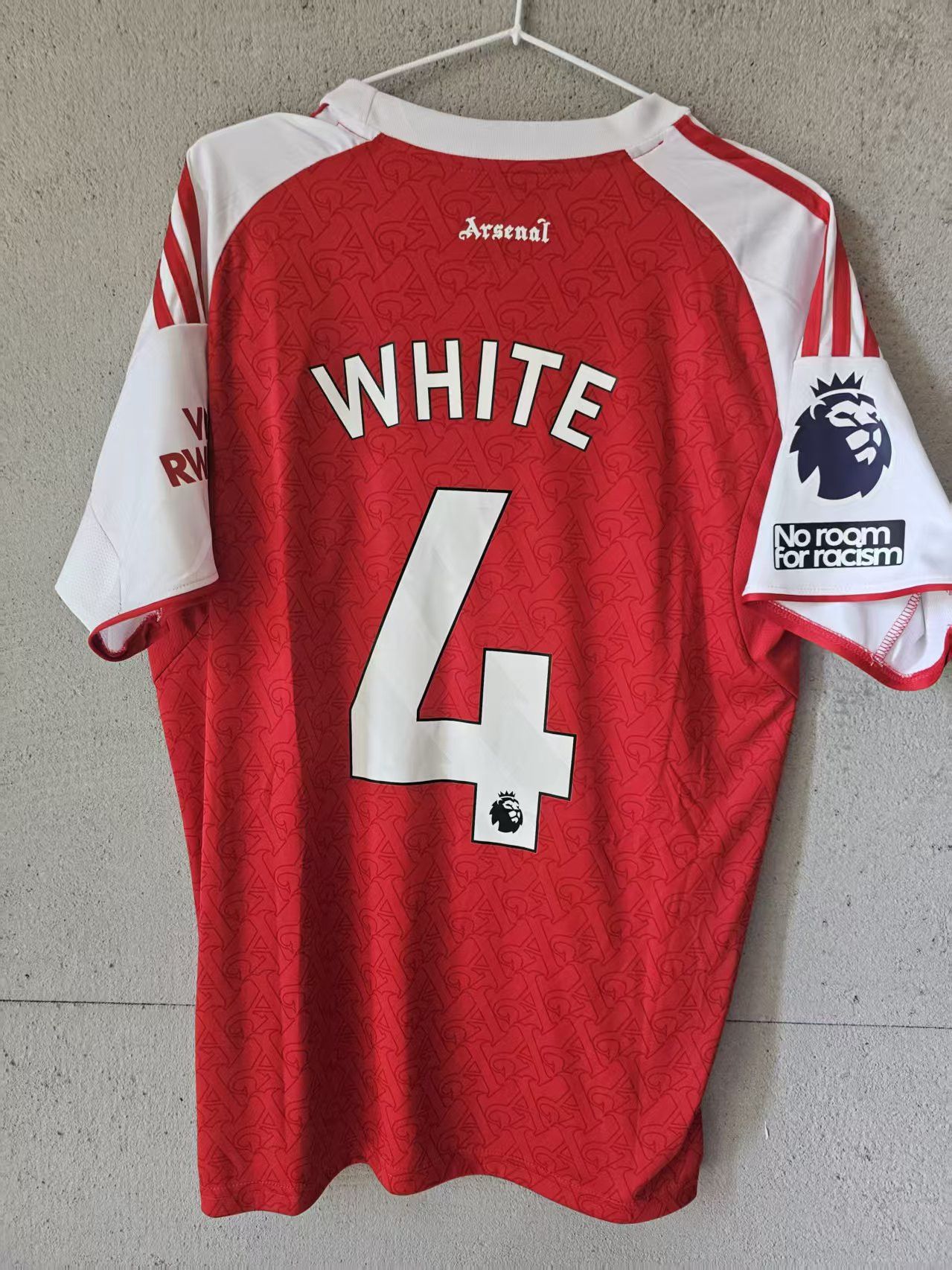Other 4 Ben White Jersey 2025 26 Arsenal Size US XL / EU 56 / 4 - 1 Thumbnail
