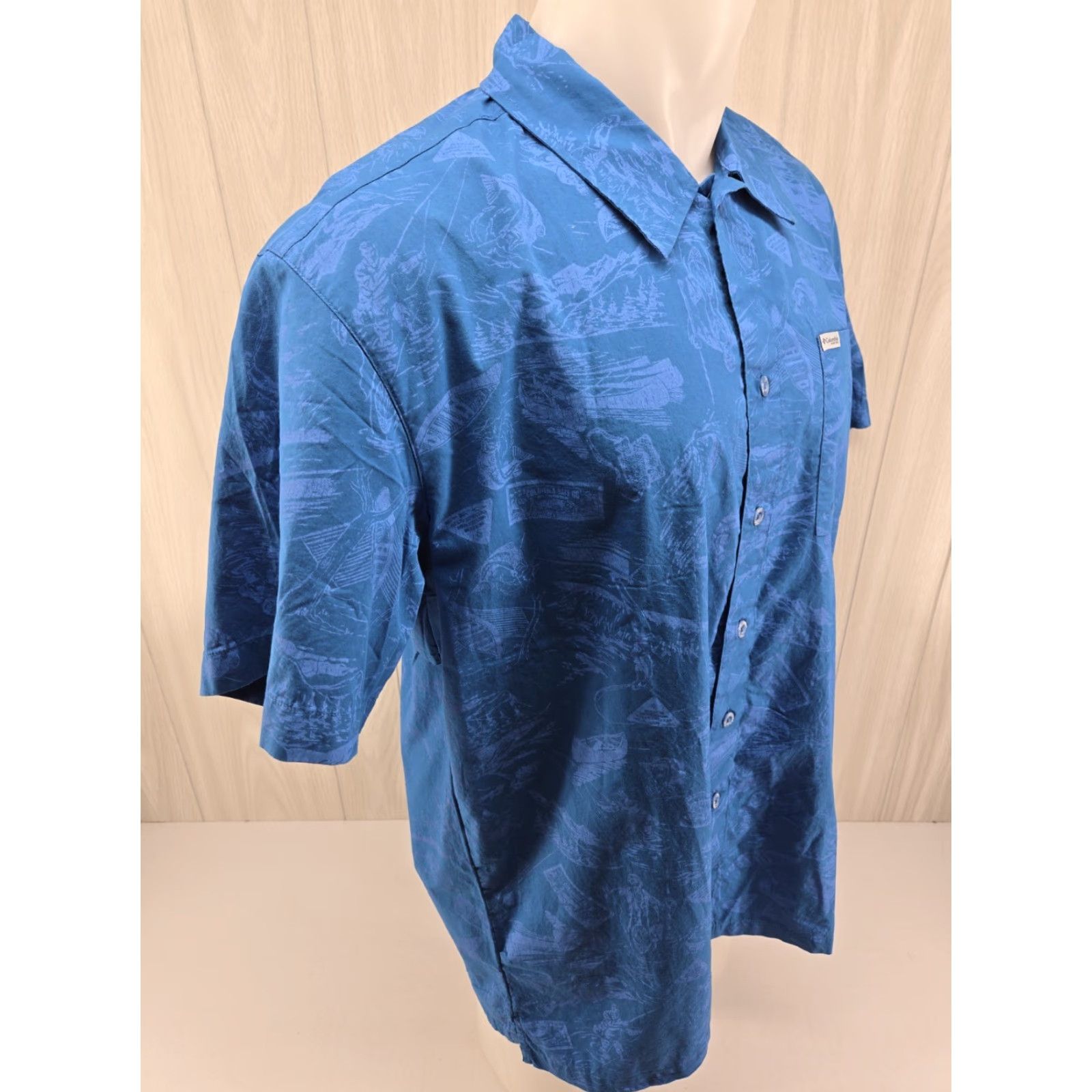Vintage VINTAGE Columbia Vented PFG Fishing Blue All Over Print Button Down Shirt Size Large Size US L / EU 52-54 / 3 - 7 Thumbnail