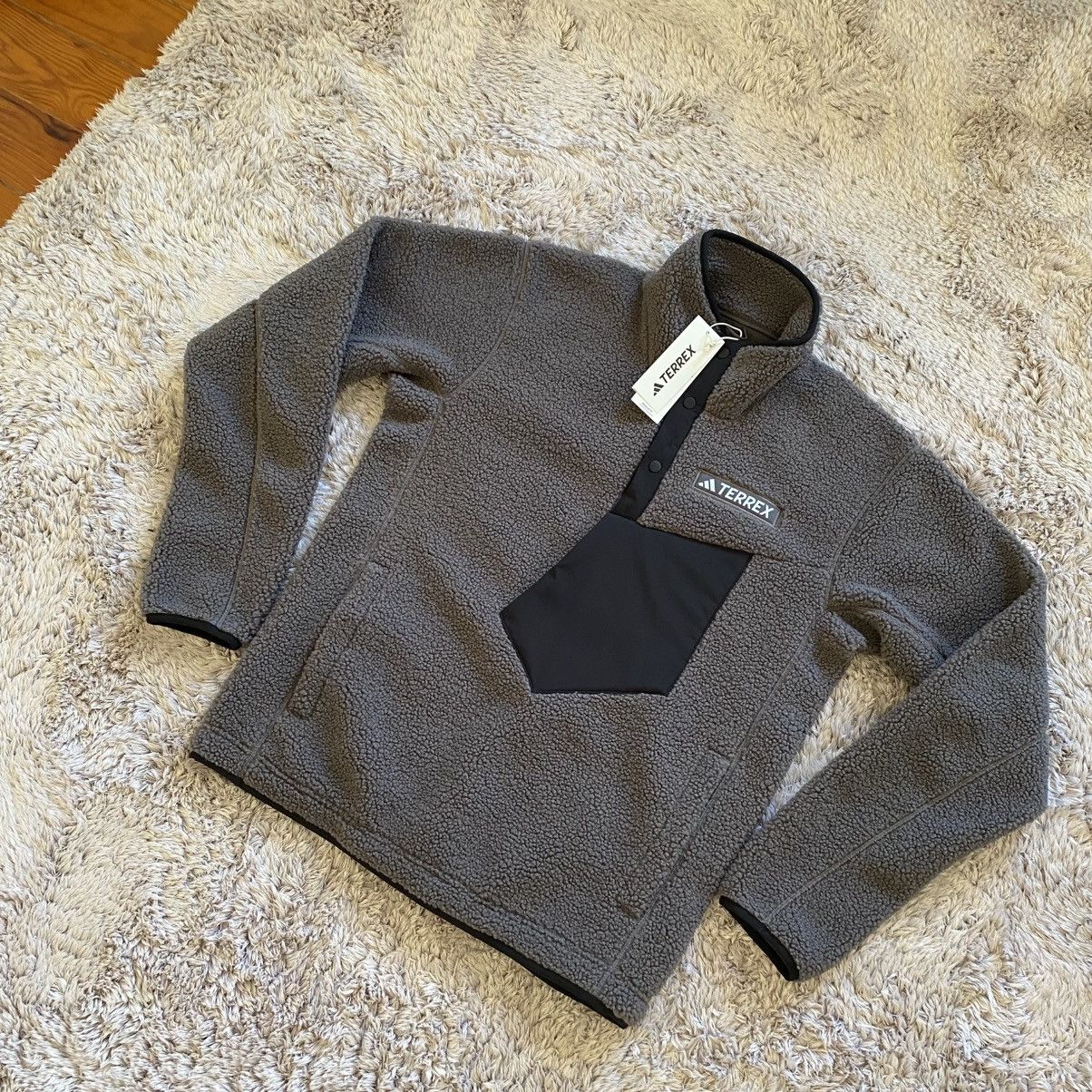 Adidas Adidas Terrex Sherpa Fleece Pullover NEW- Unisex size S Size US S / EU 44-46 / 1 - 3 Thumbnail