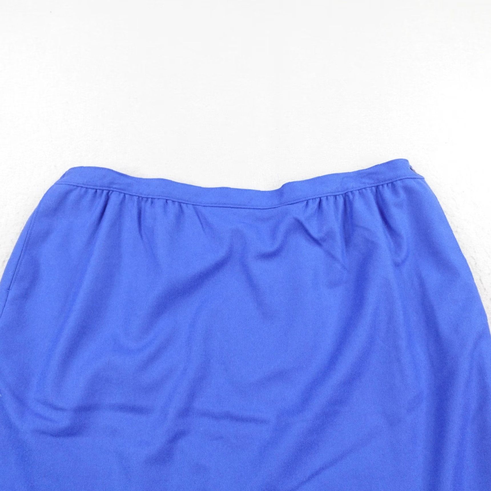 Pendleton VINTAGE Pendleton Skirt Womens 22W Blue Wool Pencil Lined Elastic Waist USA Made Size 40" / US 18 - 2 Thumbnail