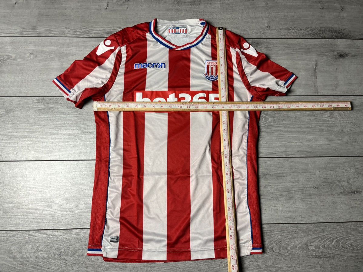 Macron STOKE CITY ENGLAND 2017/18 HOME FOOTBALL SHIRT JERSEY MACRON Size US L / EU 52-54 / 3 - 5 Thumbnail