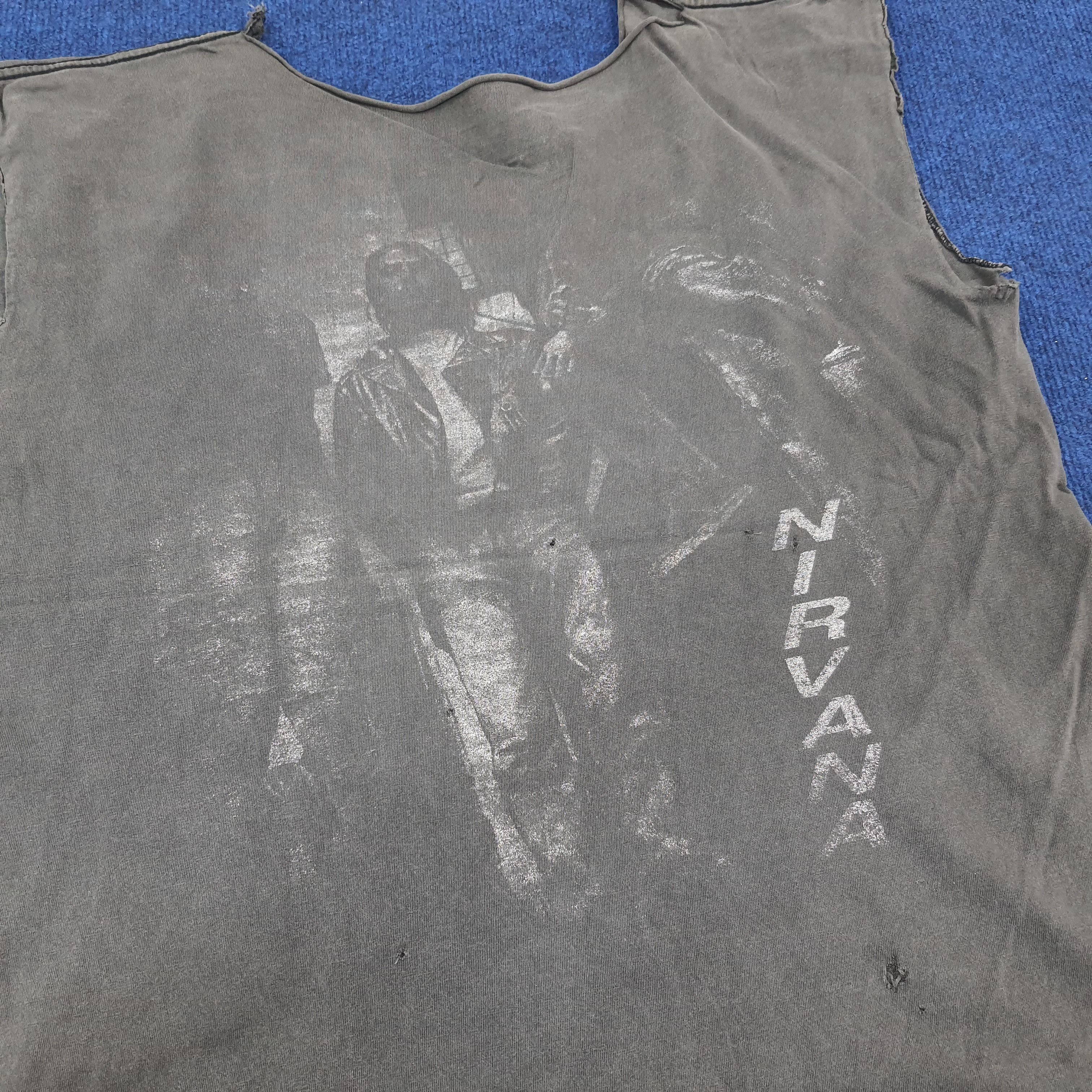 Band Tees × Vintage Vintage NIRVANA Kurt Cobain Rock Band Sleeveless Tshirt Size US L / EU 52-54 / 3 - 4 Thumbnail