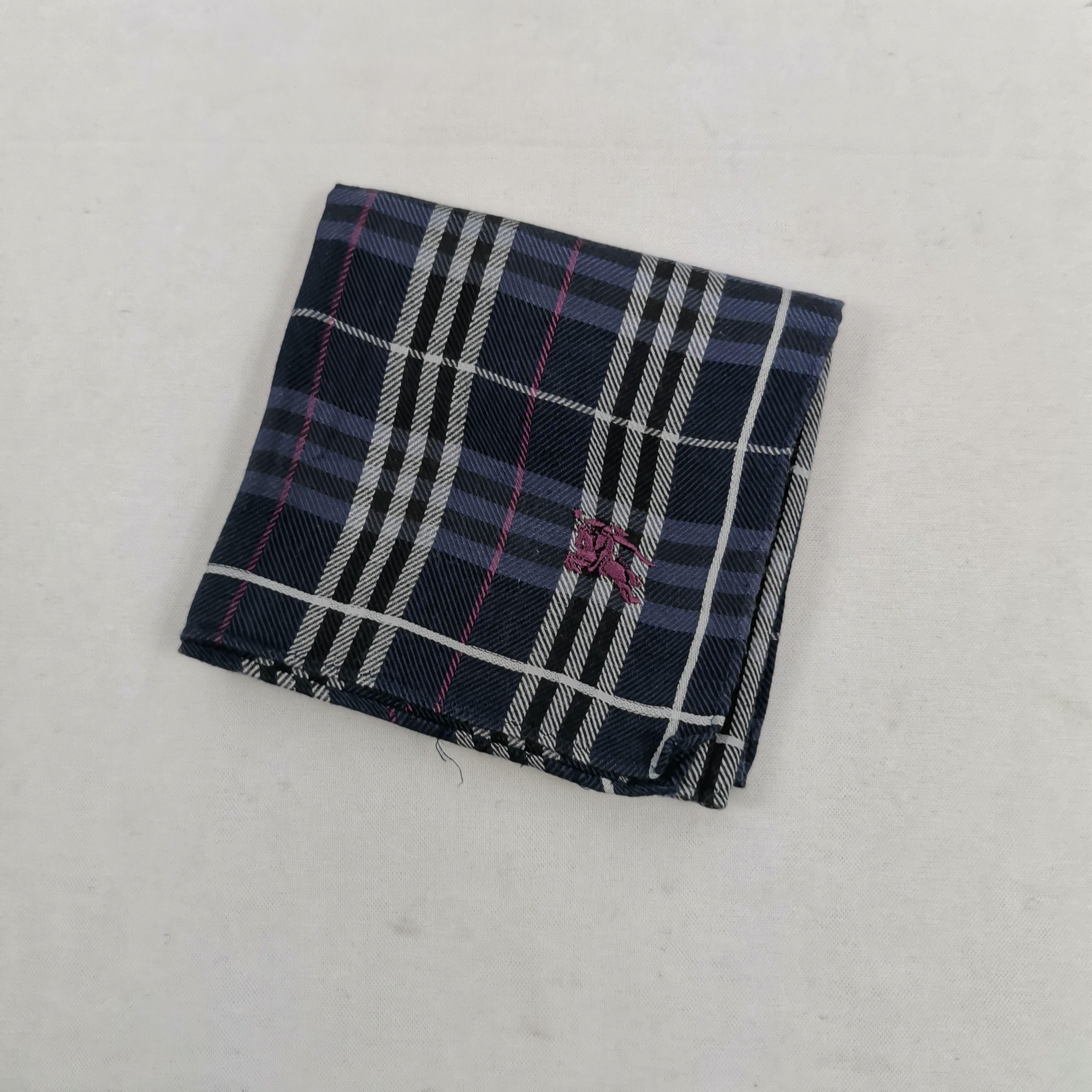 Burberry × Vintage Vintage Burberry Handkerchief Neckerchief Bandana Size ONE SIZE - 4 Thumbnail