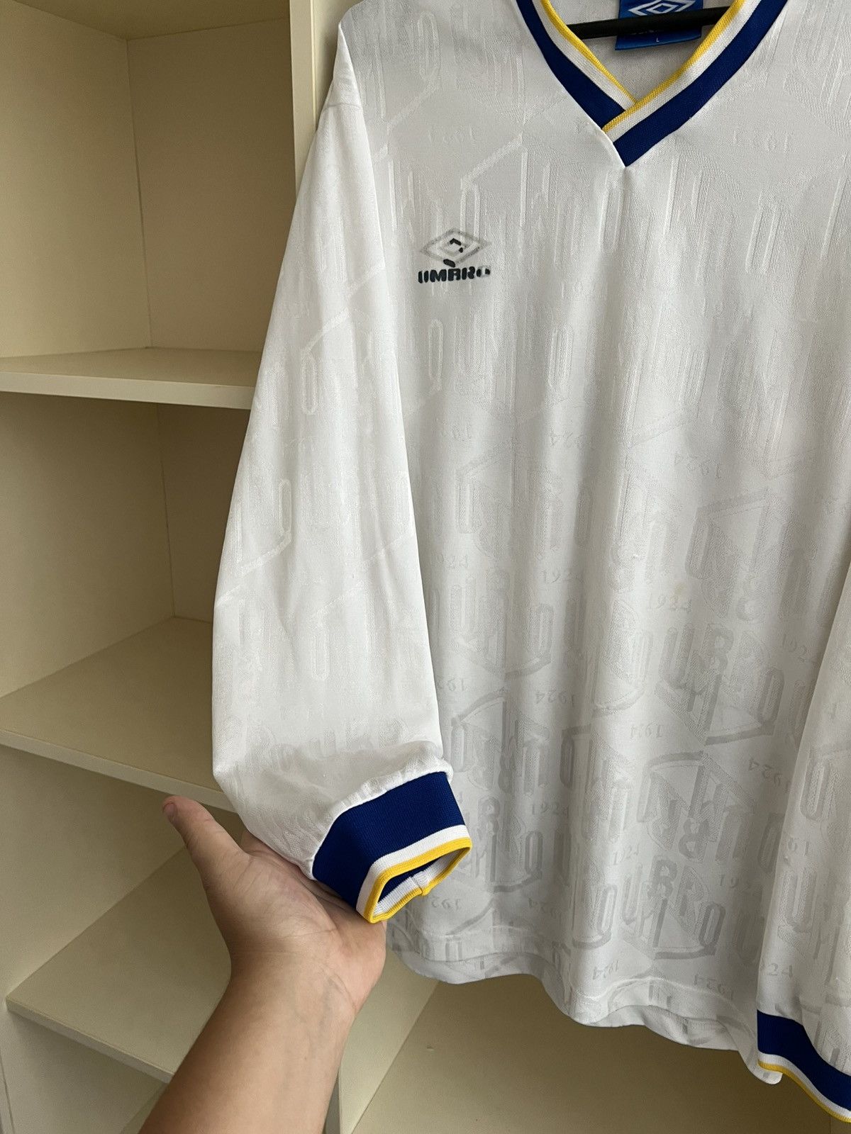 Umbro Vintage 90s Umbro Jersey Football Long Sleeve Soccer Size L Size US L / EU 52-54 / 3 - 8 Thumbnail