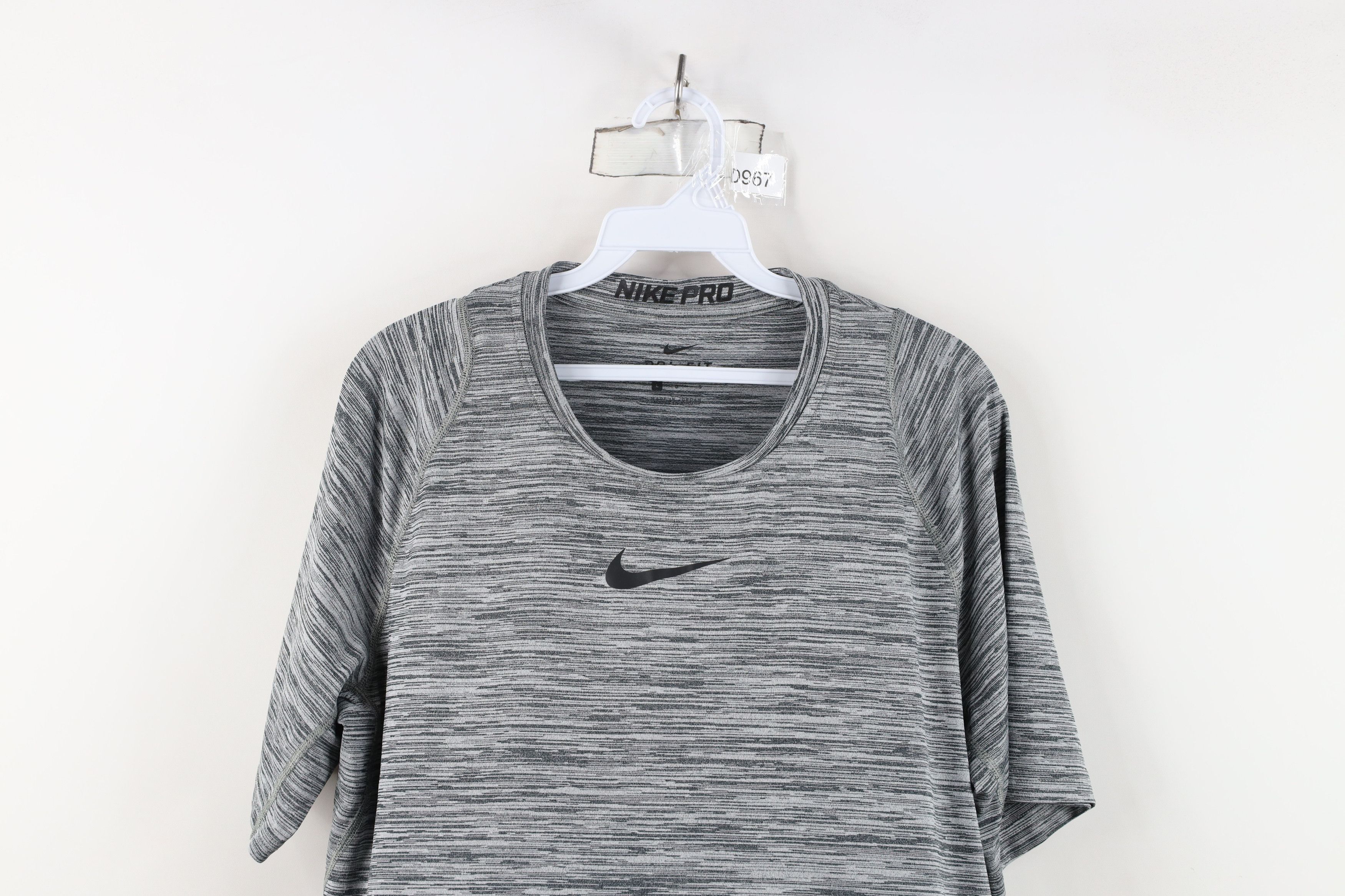 Nike Nike Pro Center Swoosh Compression Training Gym T-Shirt Size US L / EU 52-54 / 3 - 2 Thumbnail