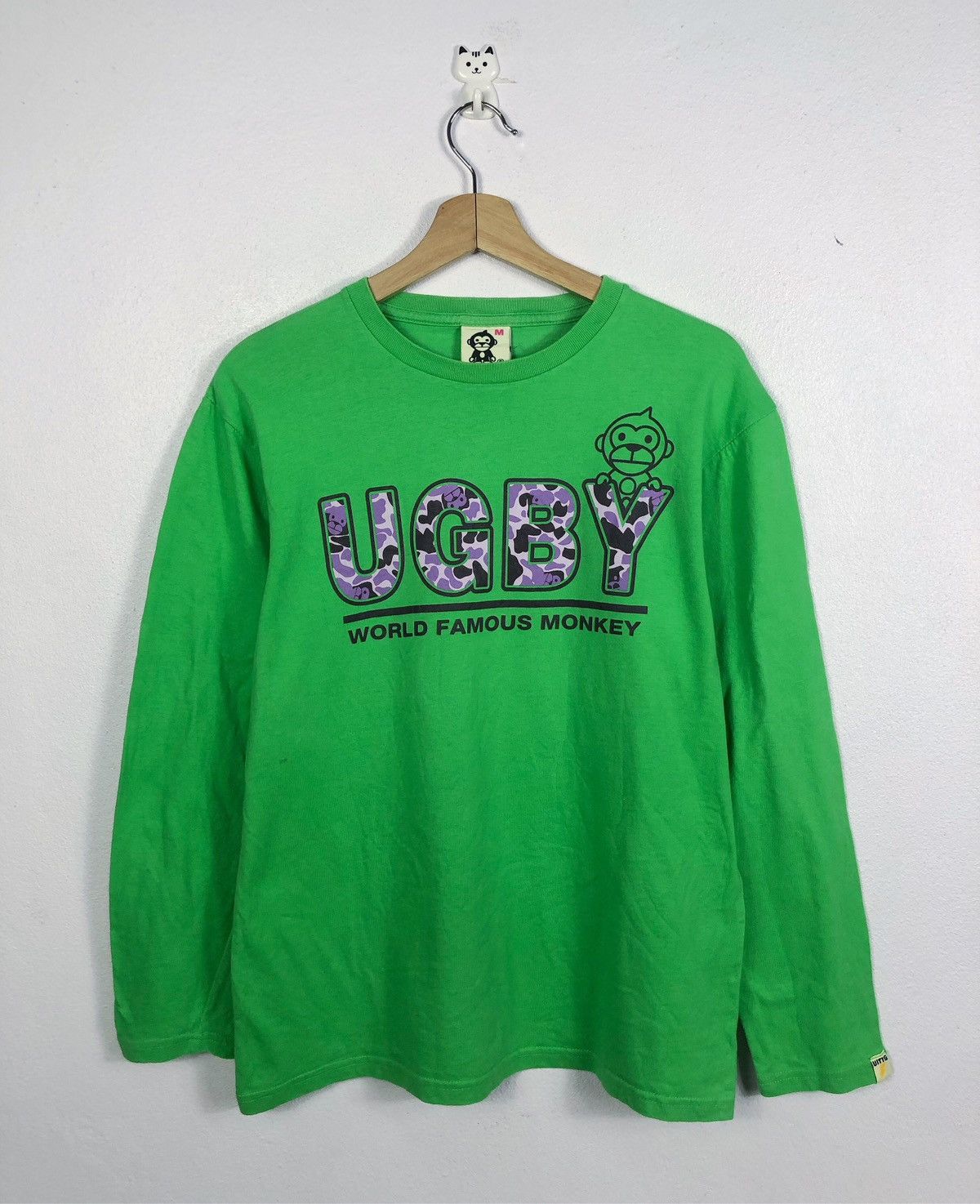 Japanese Brand Rare Uittg Baby World Famous Monkey LS Tee Size US M / EU 48-50 / 2 - 1 Thumbnail