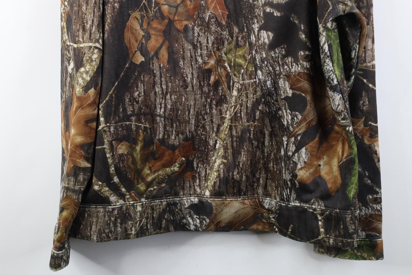 Vintage Vintage Y2K Streetwear Mossy Oak Camouflage Sweatshirt Size US M / EU 48-50 / 2 - 14 Thumbnail