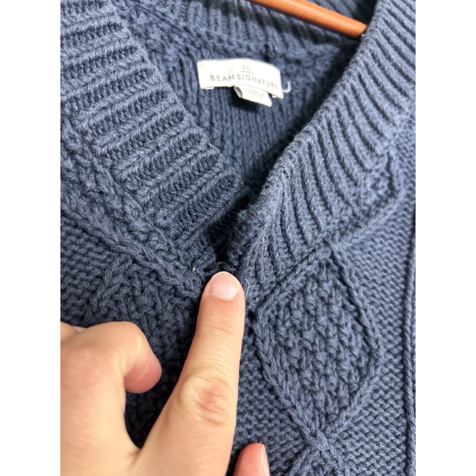 Vintage VINTAGE L.L. Bean Fisherman Sweater Blue M V-Neck Pullover Knit Flaw 505131 Size M / US 6-8 / IT 42-44 - 6 Thumbnail