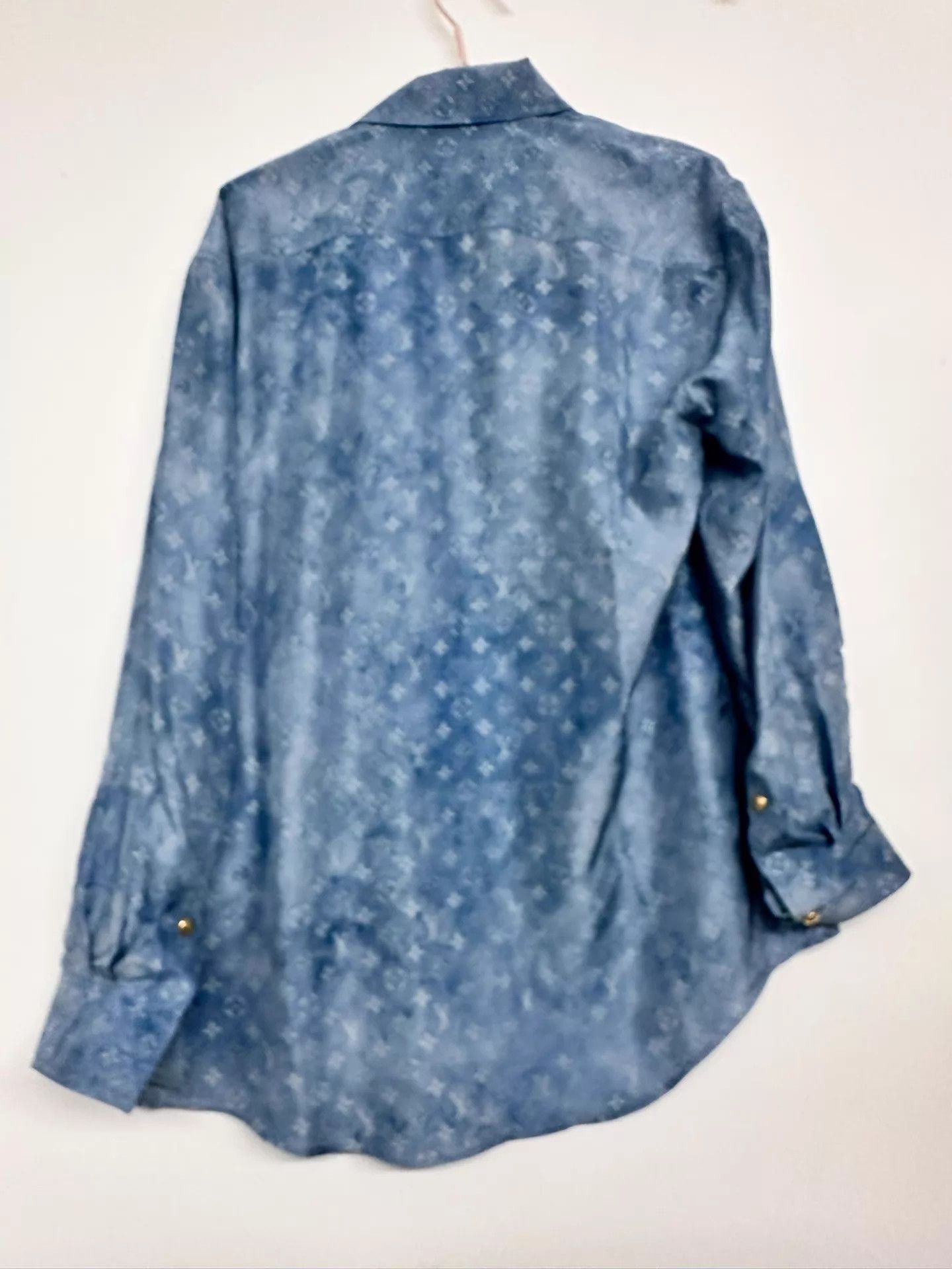 Louis Vuitton Louis Vuitton Women's Monogram Shirt EU 34 Size XS / US 0-2 / IT 36-38 - 2 Thumbnail