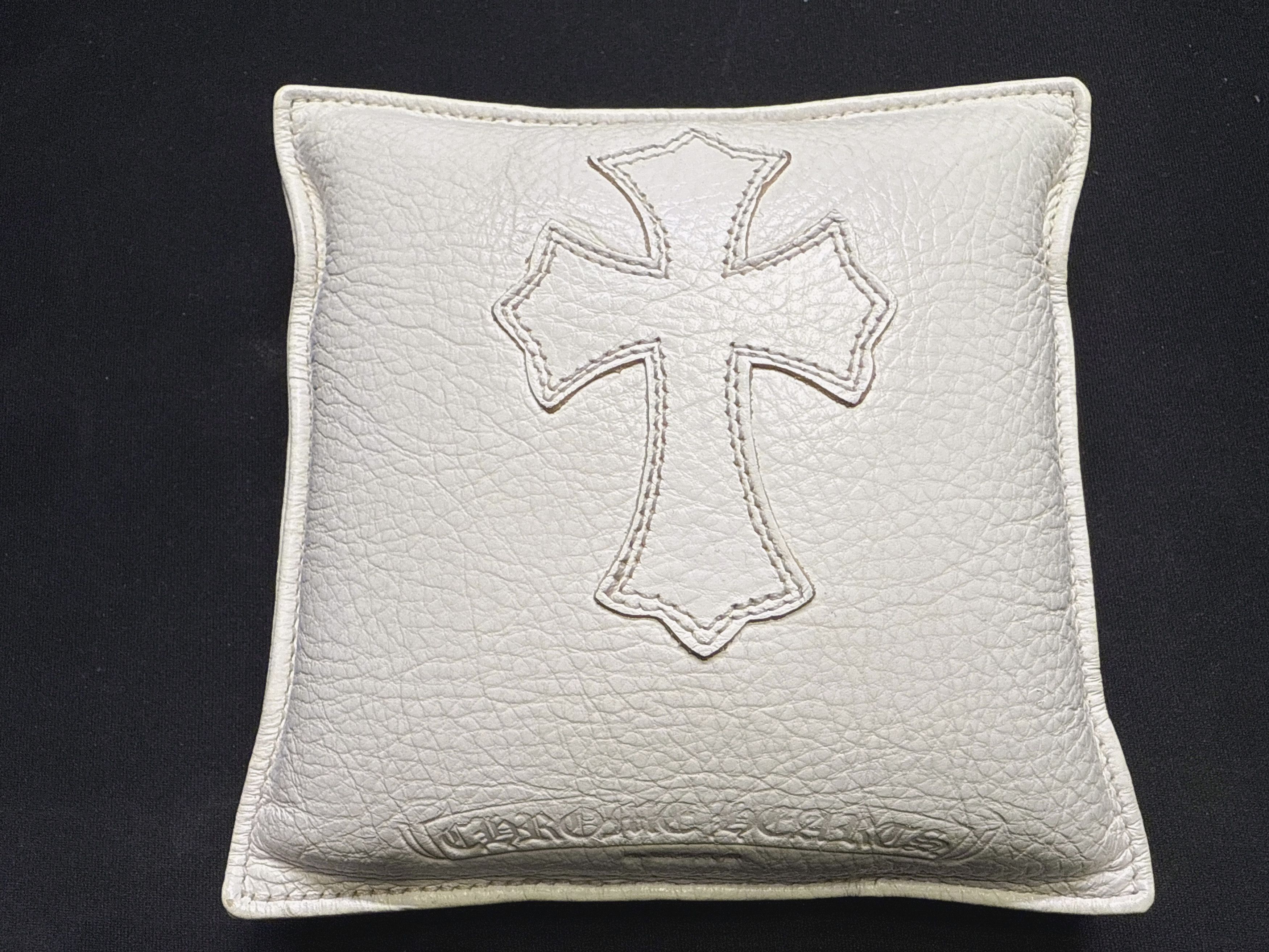 Chrome Hearts Chrome Heart Pillow Display with Patch Size ONE SIZE - 1 Thumbnail