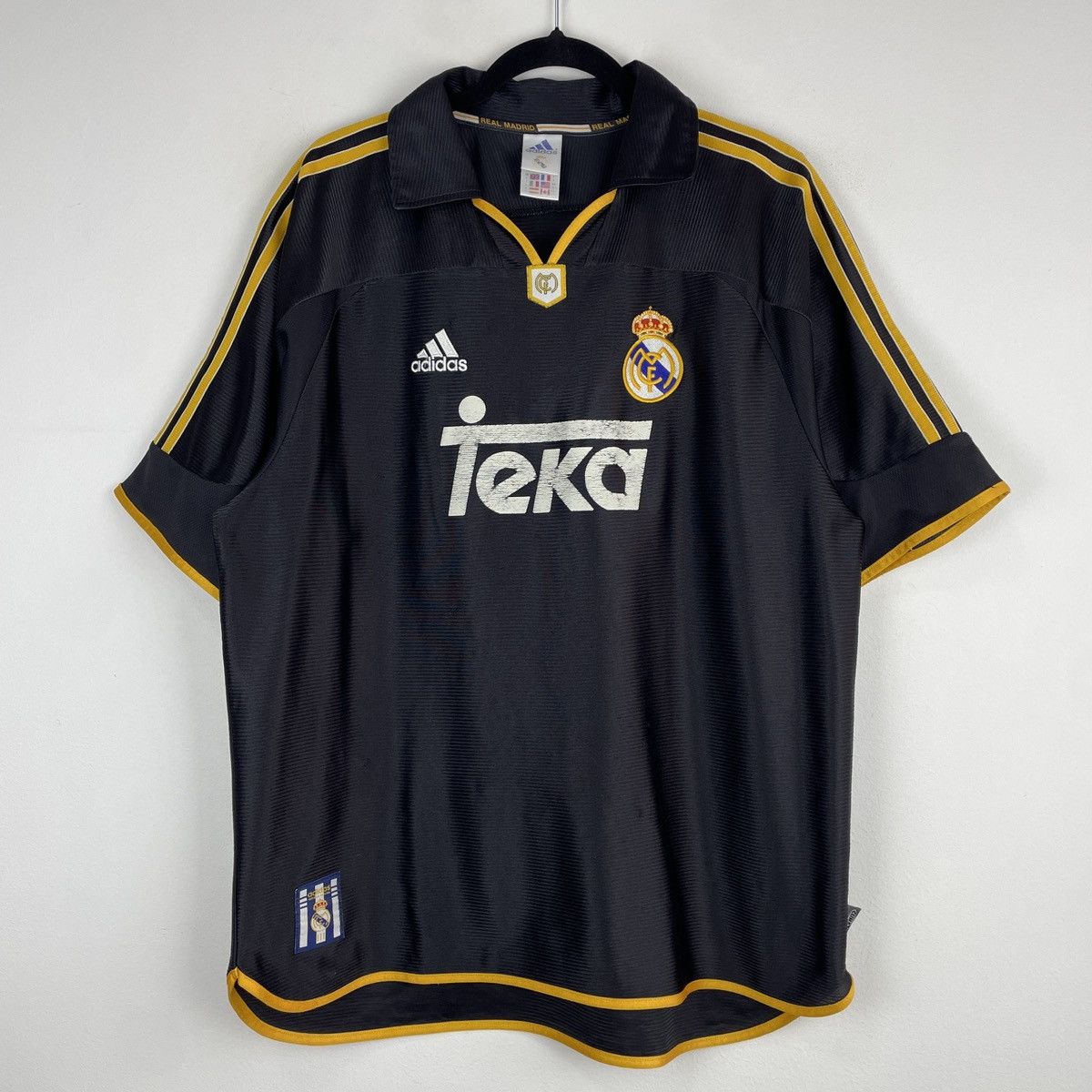 Adidas Vintage Real Madrid Away Jersey Shirt Rare 1999/2001 size L Size US L / EU 52-54 / 3 - 1 Thumbnail