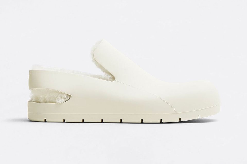 Bottega Veneta BOTTEGA VENETA 🍀💚✨ Puddle sandals | Grailed