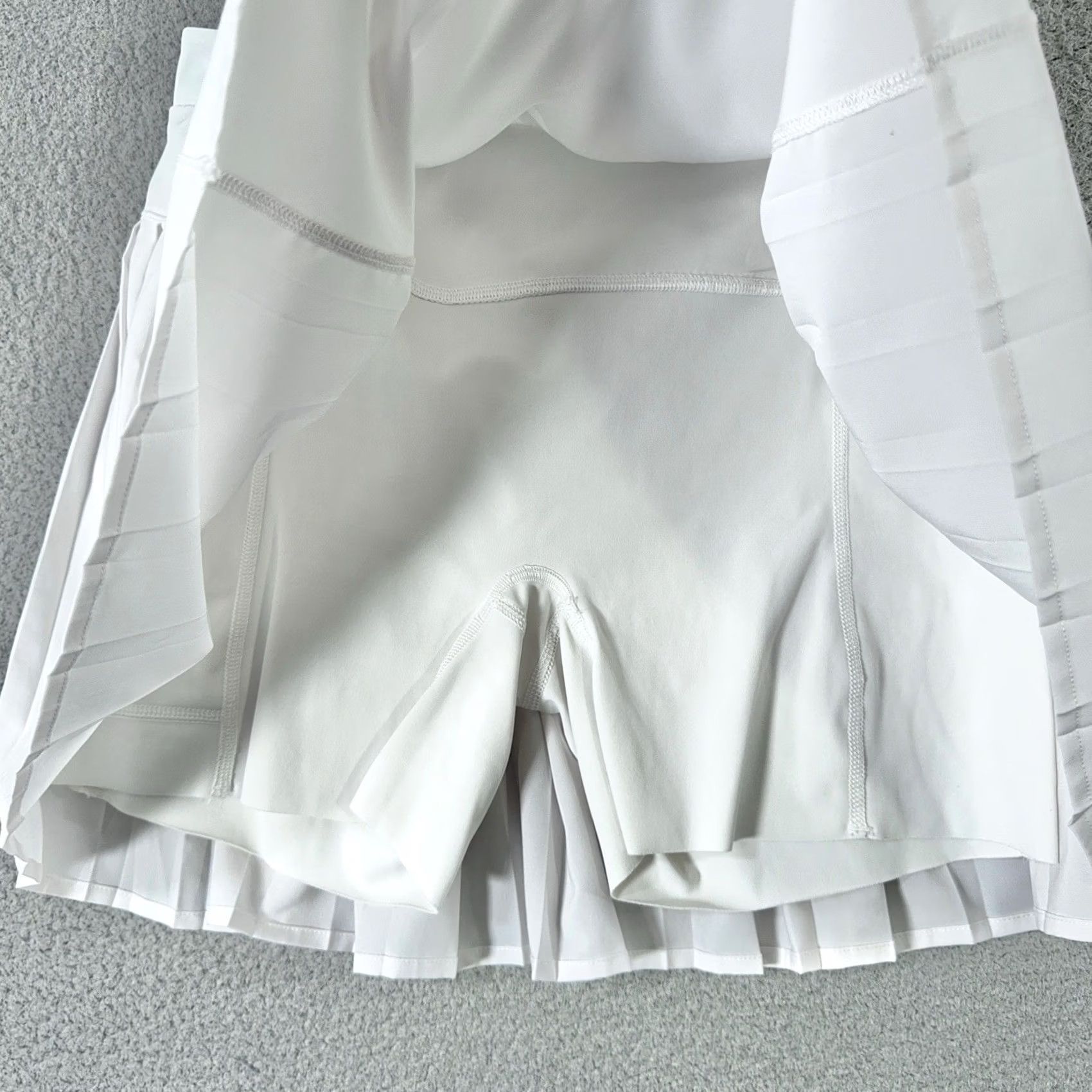 Spanx Spanx Shorts Get Moving Pleated Skort 14" Womens Large White Shape Tennis Skirt Size 36" / US 14 / IT 50 - 5 Thumbnail