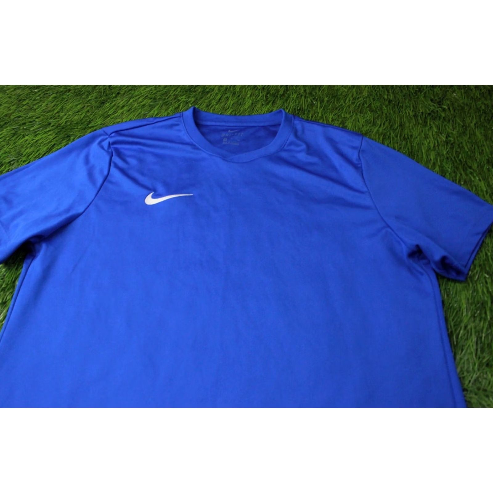Nike Nike Dri-Fit Park Original 2018 Men Football Training Shirt Jersey XL Blue size XL Men shirt jersey Nike Dri-FIT Park 2018 Football Mens XL Blue Size US XL / EU 56 / 4 - 2 Thumbnail