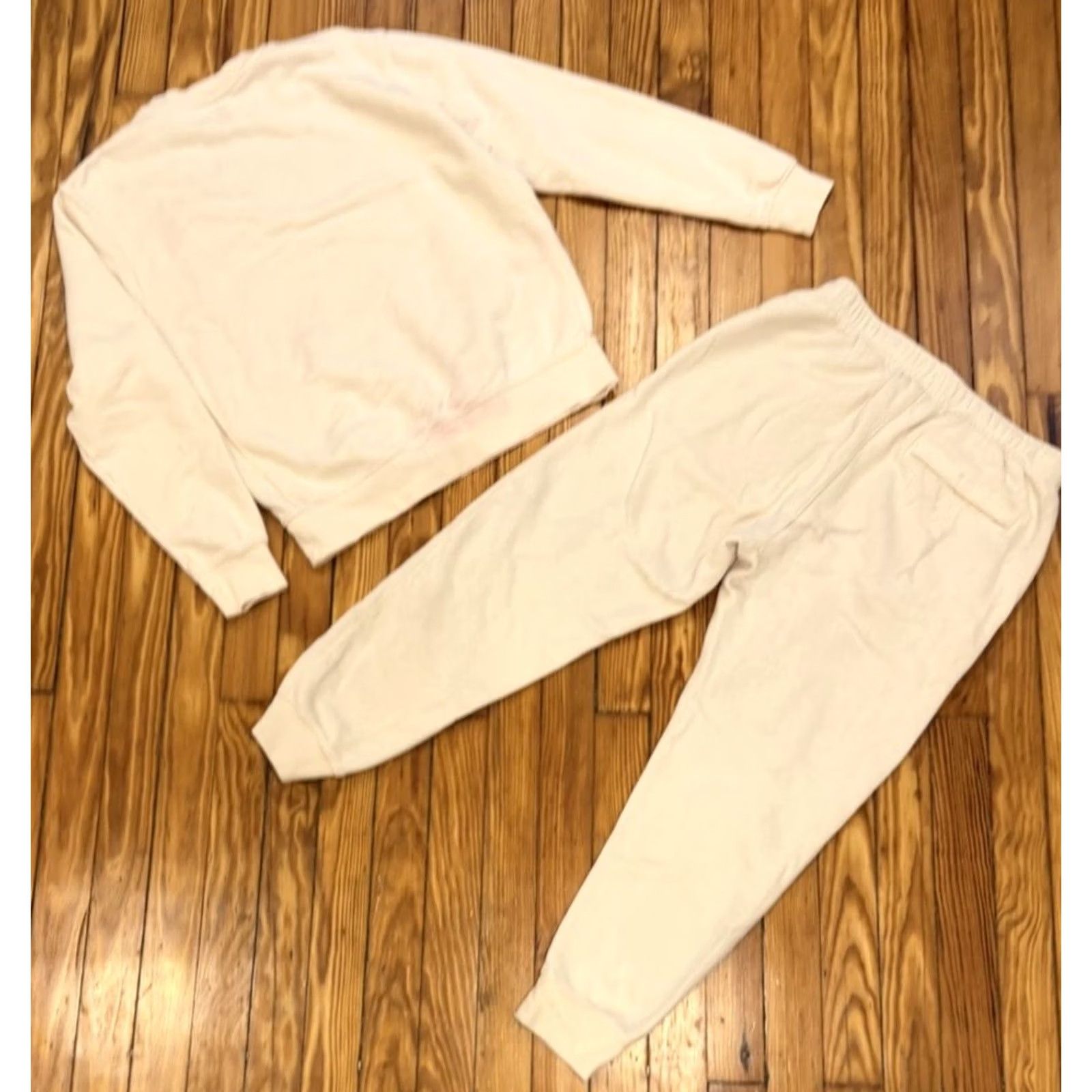 Nike Nike Sportswear Club Fleece Sweatshirt & Pants Sweatset Size M Womens? Mens? Guava Ice Pink 90s Y2K Mall Nike Club Fleece Sweatsuit Size US M / EU 48-50 / 2 - 2 Thumbnail