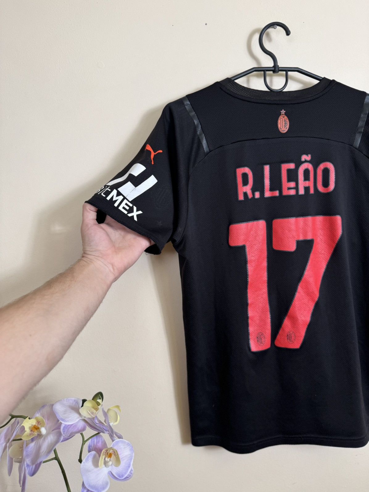 Puma Puma AC Milan Jersey 2021-2022 Third Kit Short R. Leao #17 Size US M / EU 48-50 / 2 - 23 Thumbnail