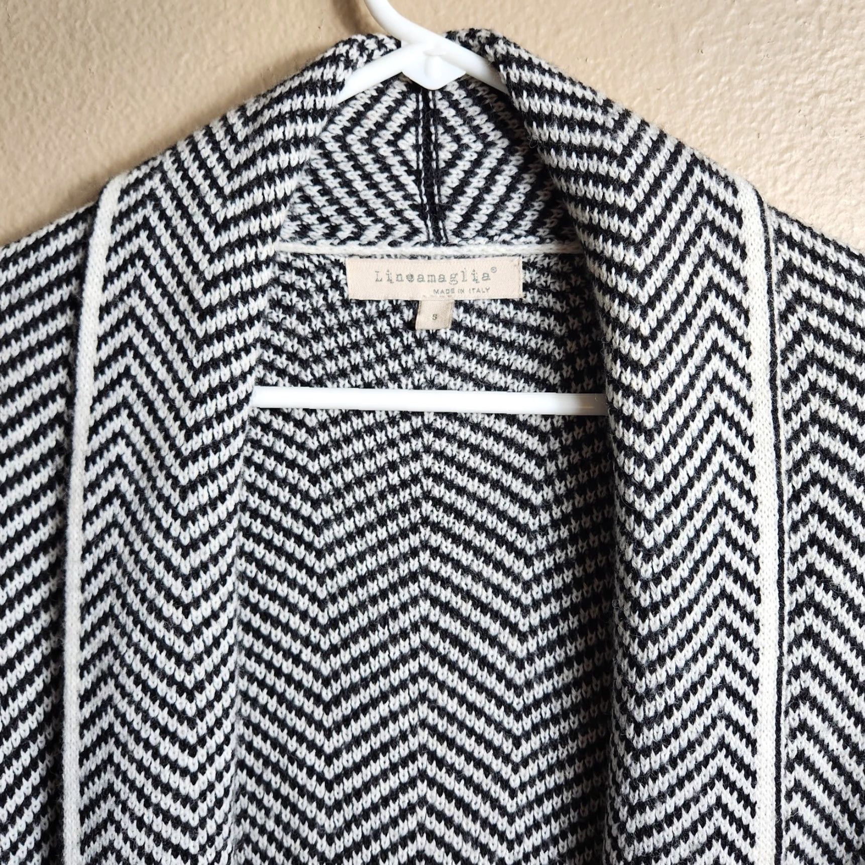 Vintage Lineamaglia Womens Cardigan Wool Blend Long Open LS Black White Chevron |S| Knit Office Women's Shirt/Sweater Size S / US 4 / IT 40 - 2 Thumbnail