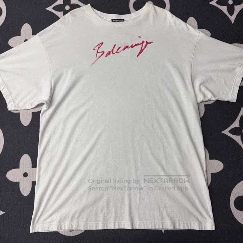 Balenciaga Balenciaga White Red Letter Short Sleeve. Size US S / EU 44-46 / 1 - 1 Thumbnail