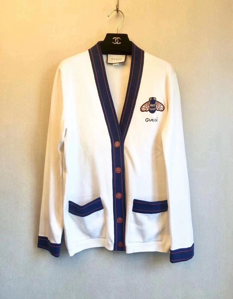Gucci Gucci College style bee embroidery logo cardigan knitwear j Size XS / US 0-2 / IT 36-38 - 1 Thumbnail
