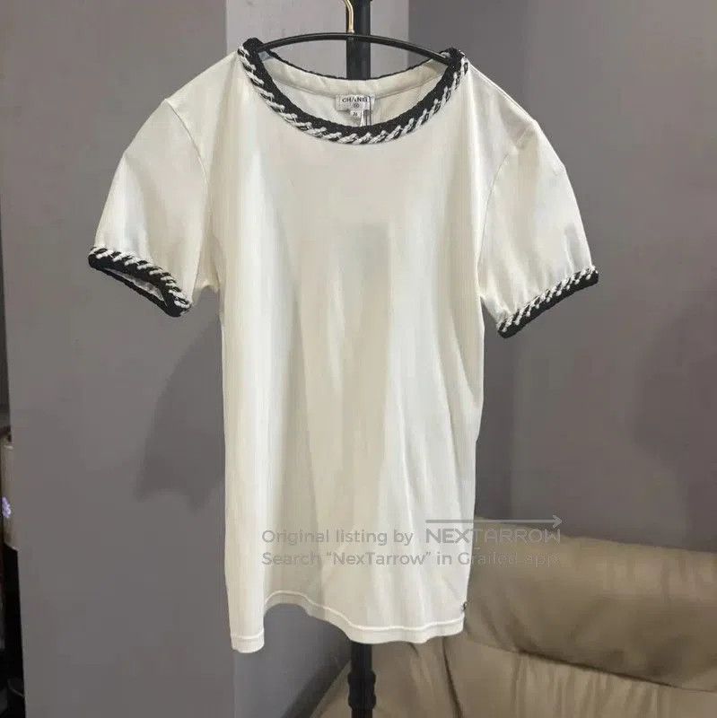 Chanel Chanel White Cotton T-Shirt with Black Trim . Size M / US 6-8 / IT 42-44 - 1 Thumbnail