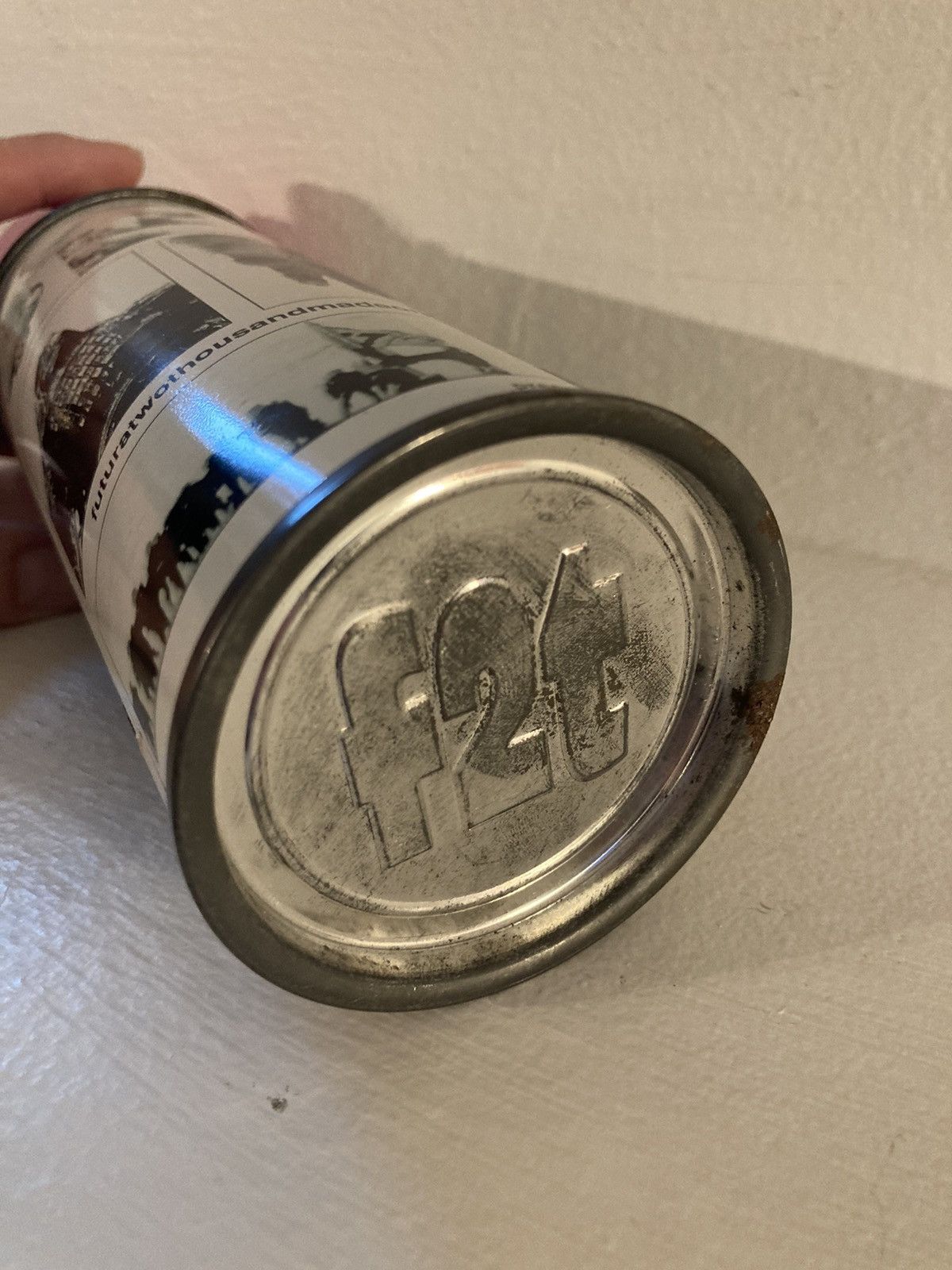Bape × Vintage Vintage Bape x Futura 2000 spray can with new compressed tee Size US L / EU 52-54 / 3 - 7 Thumbnail
