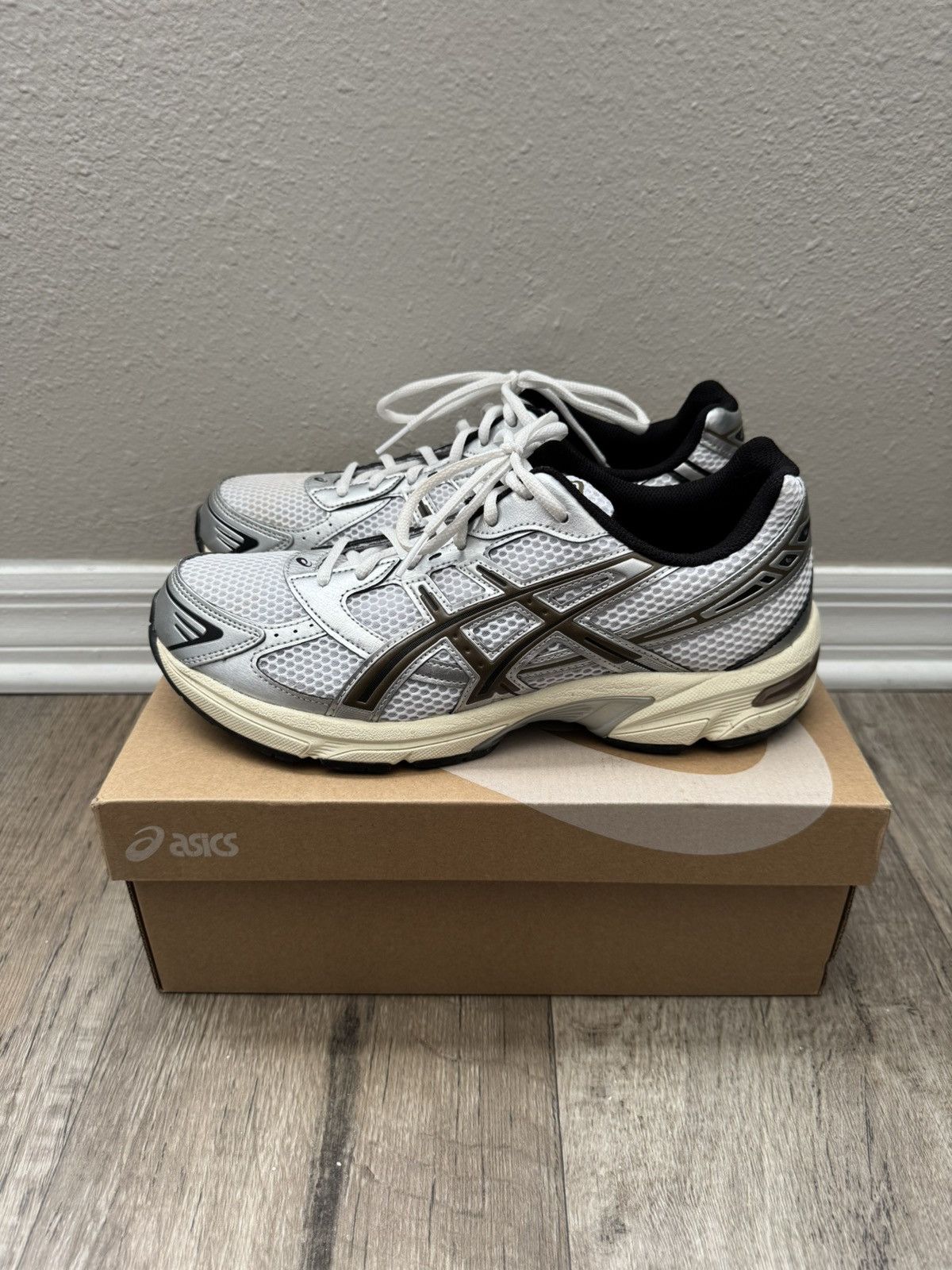 Asics ASICS Gel-1130 White Clay Canyon Size US 10 / EU 43 - 1 Thumbnail