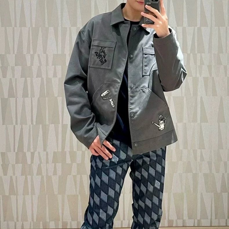 Louis Vuitton Louis Vuitton Tool Embroidered Work Jacket Size US S / EU 44-46 / 1 - 5 Thumbnail